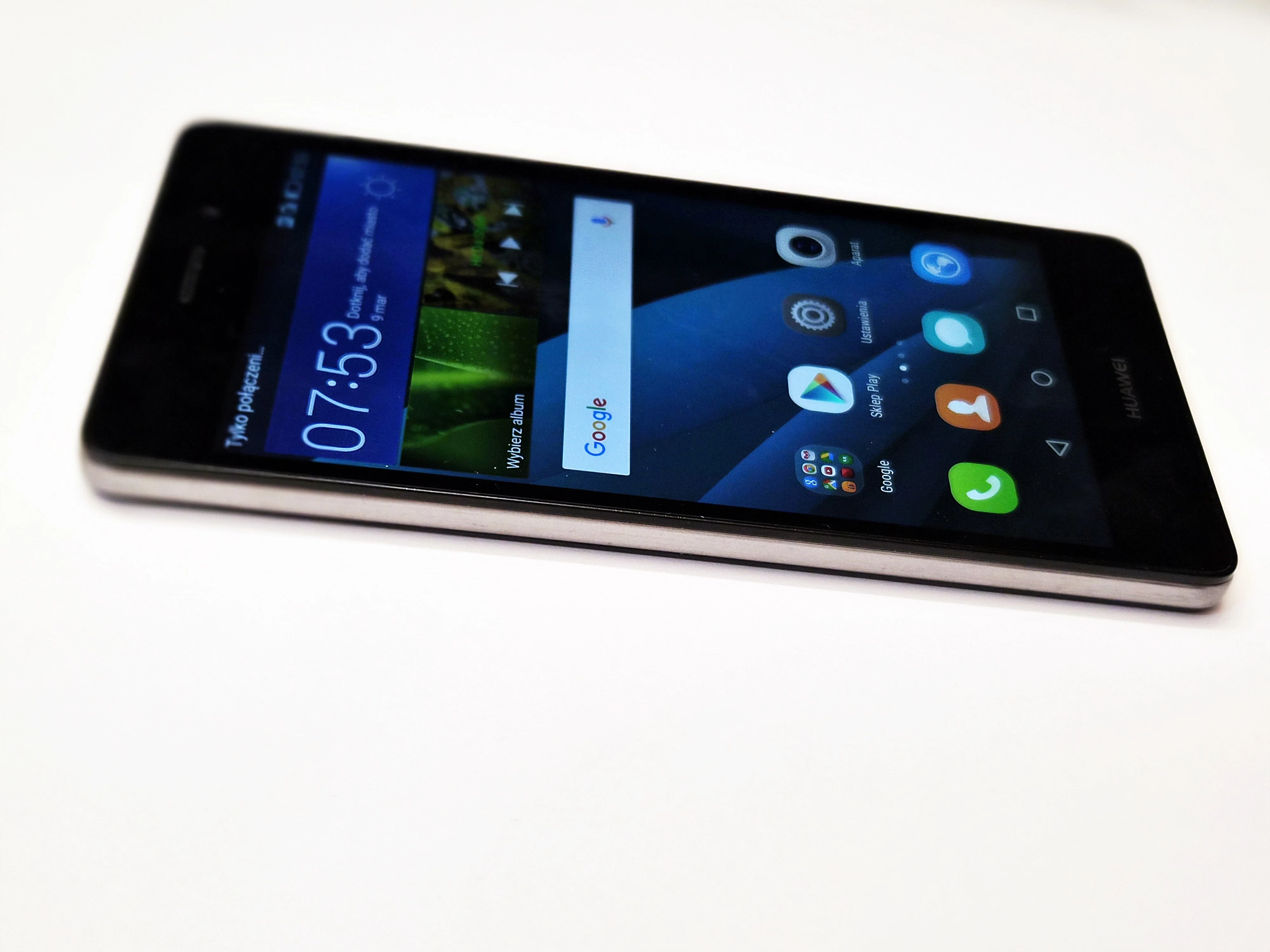 telefon-huawei-p8-lite-przekatna-ekranu-500