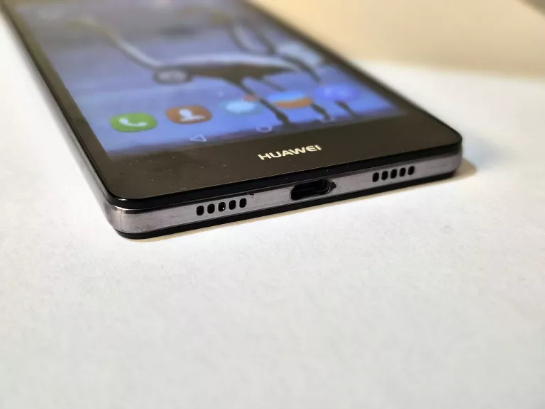 telefon-huawei-p8-lite-stan-11323-2