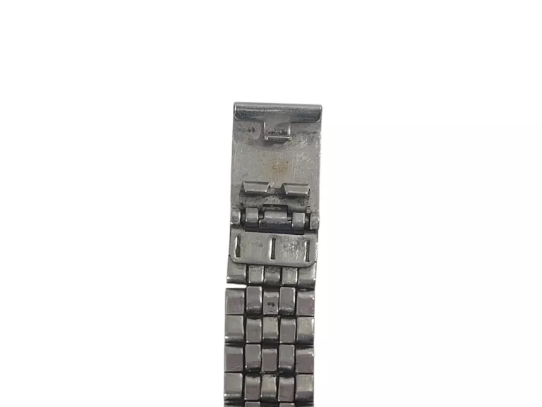 zegarek-qq-srebrny-szkielko-129224-2