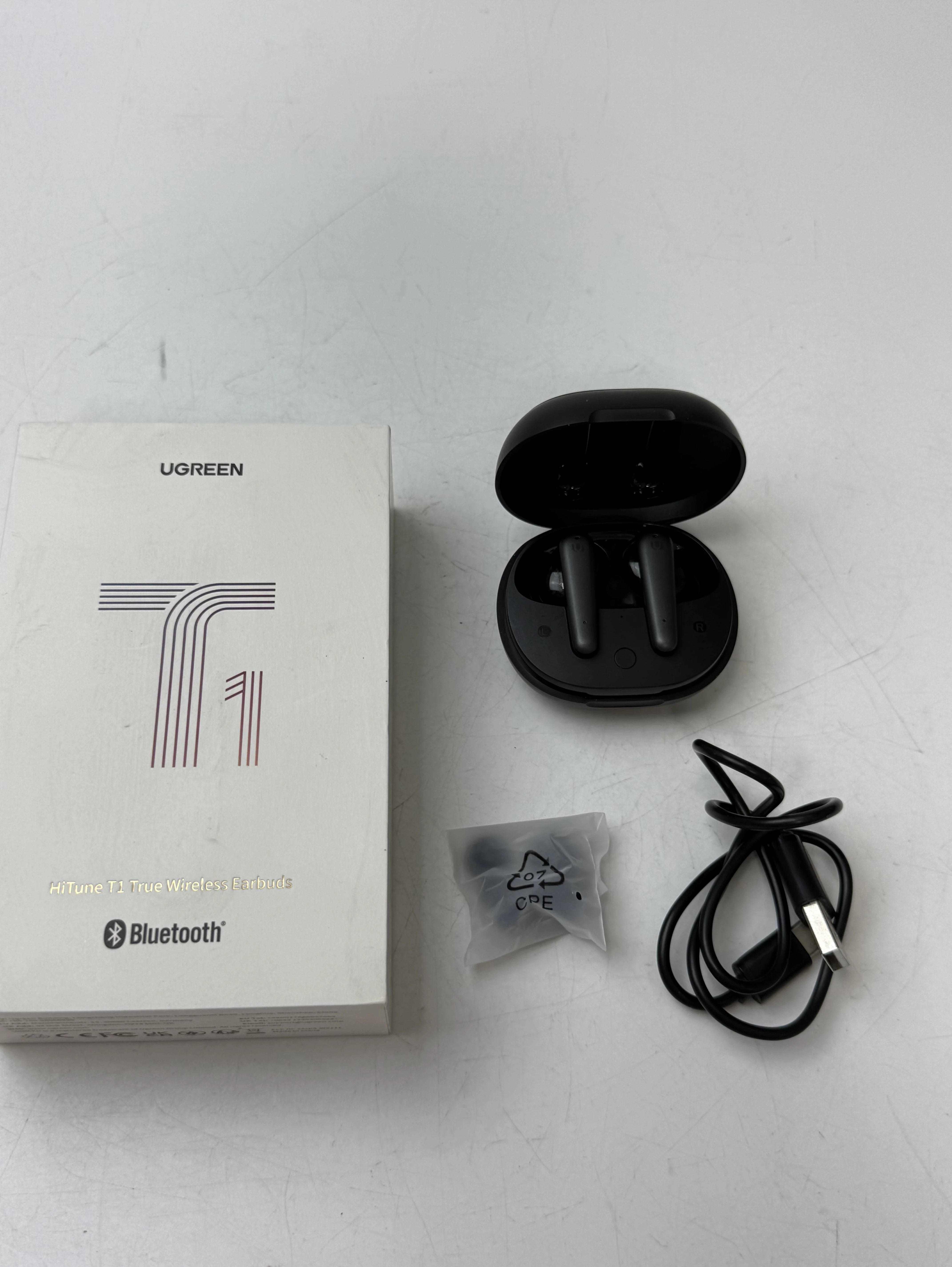 sluchawki-ugreen-hitune-t1-true-komplet-orzegowska-25-bytom