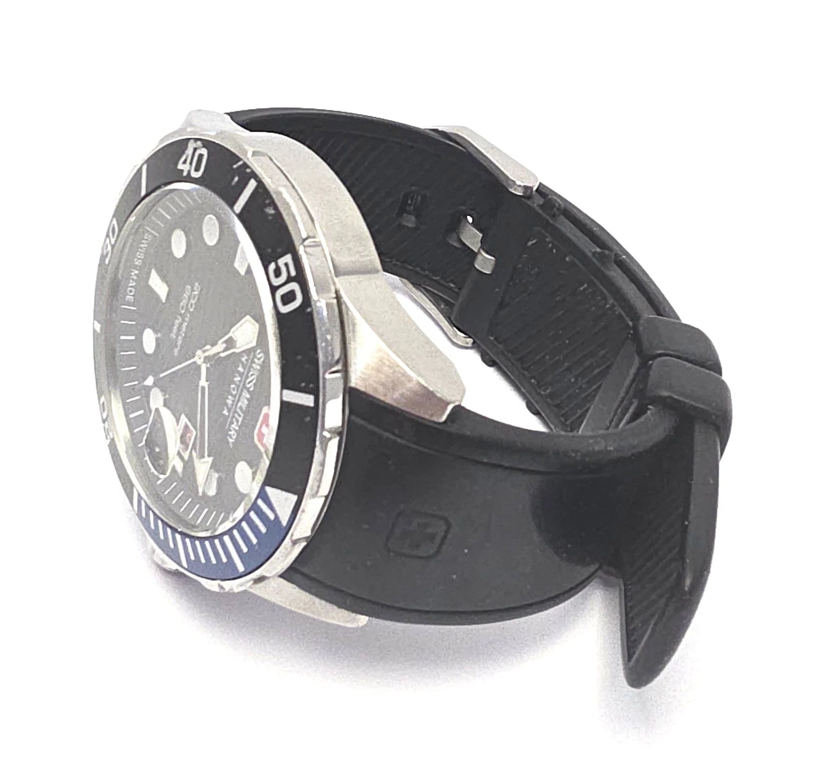 zegarek-meski-swiss-military-hanowa-06-43385338-ksztalt-koperty-129223-2