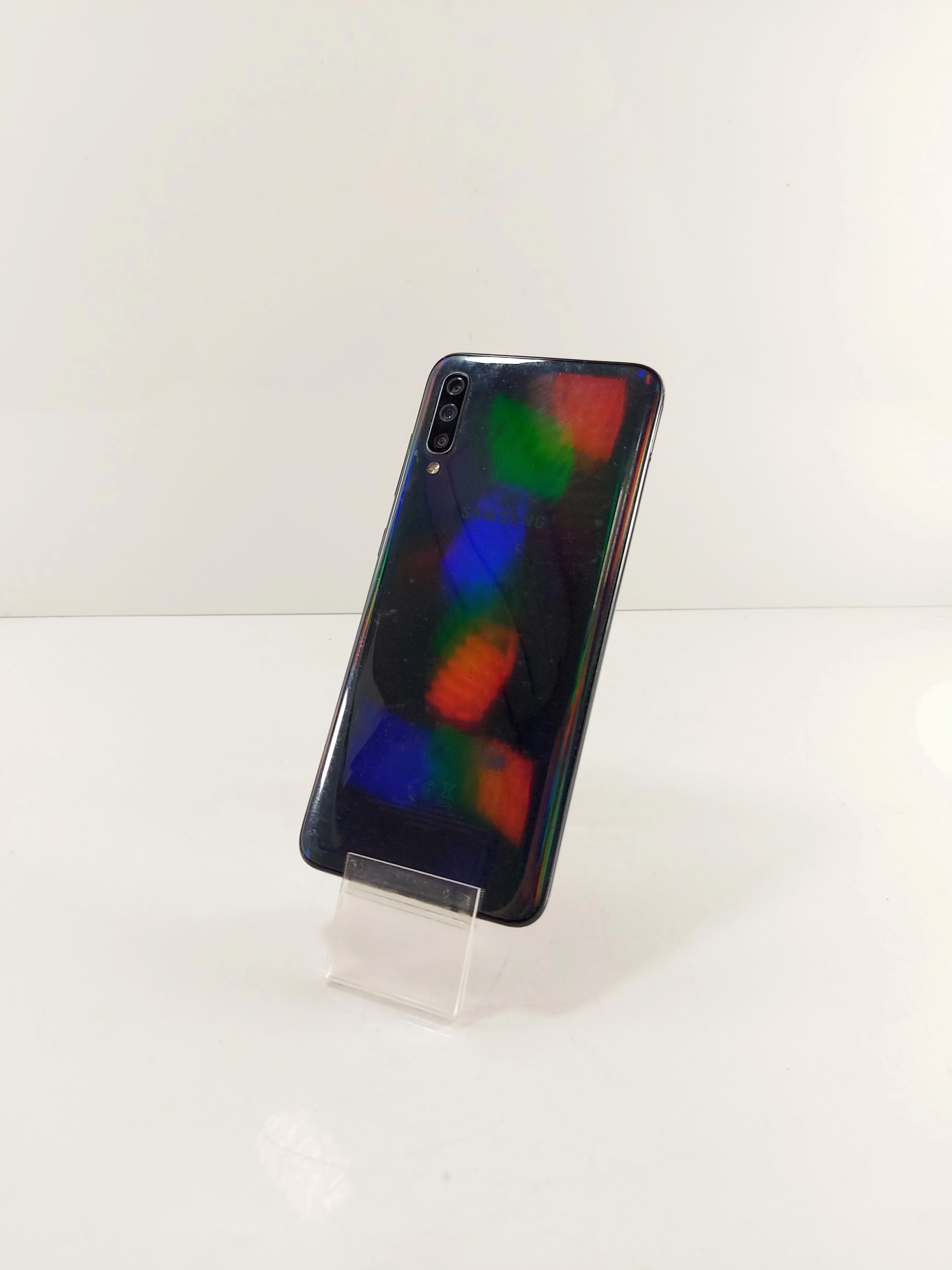 telefon-samsung-galaxy-a70-6-gb-128-gb-4g-ean-gtin-8801643829834