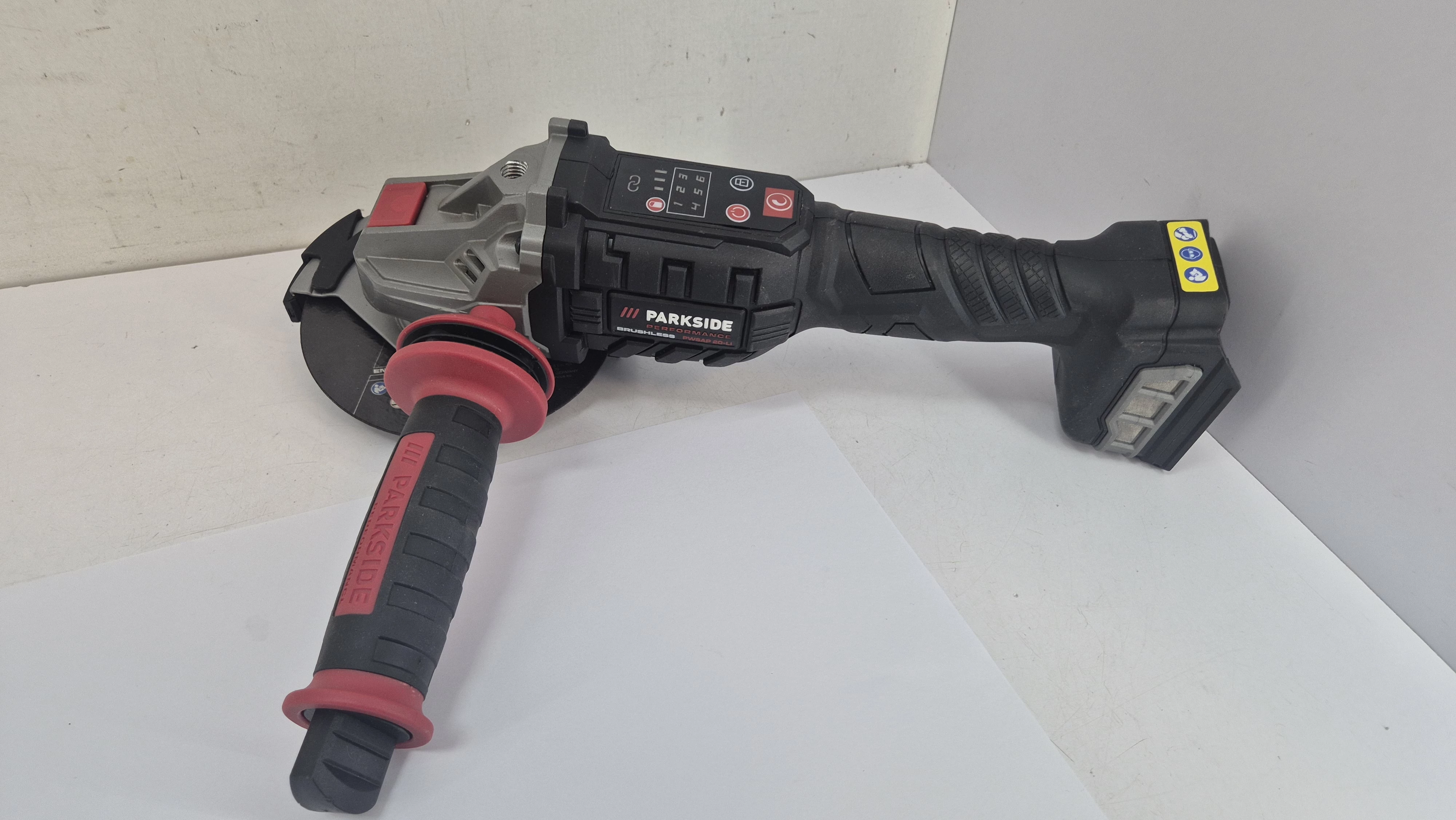 parkside-pwsap-20-li-f6-aku-2x-4mah-lad-rodzaj-zasilania-128529-1