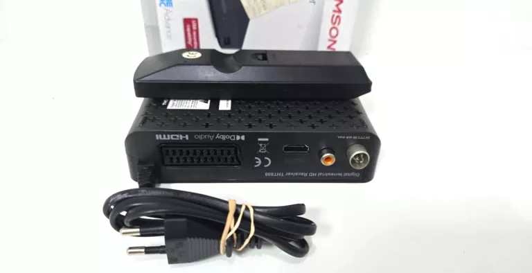 dekoder-dvb-t2-hevc-thomson-tht808-usb-epg-ean-gtin-9120072373169