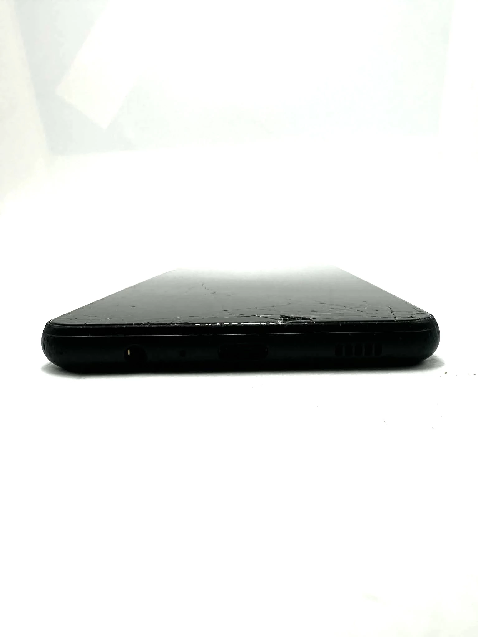 telefon-samsung-a12-64gb-piekniety-ekran-pojemnosc-akumulatora-5000