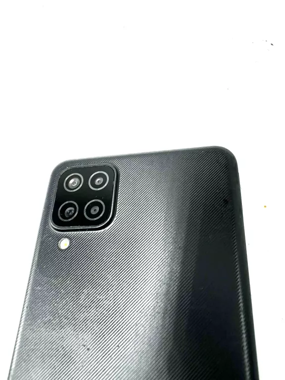 telefon-samsung-a12-64gb-piekniety-ekran-przekatna-ekranu-650