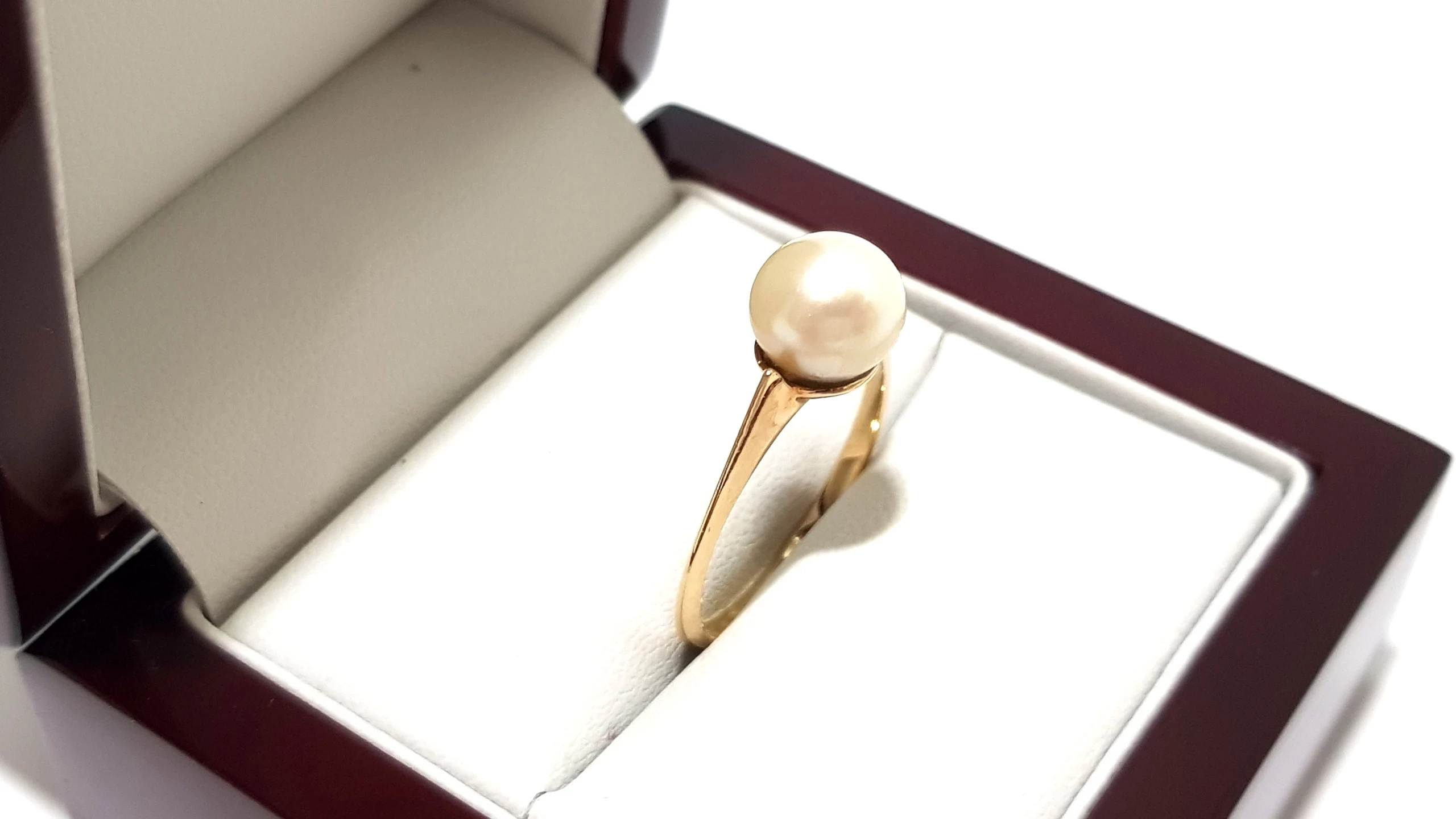 wyrob-jubilerski-uzywany-zloty-pierscionek-z-perla-pr585-r18-298g-ean-gtin-5906803575460