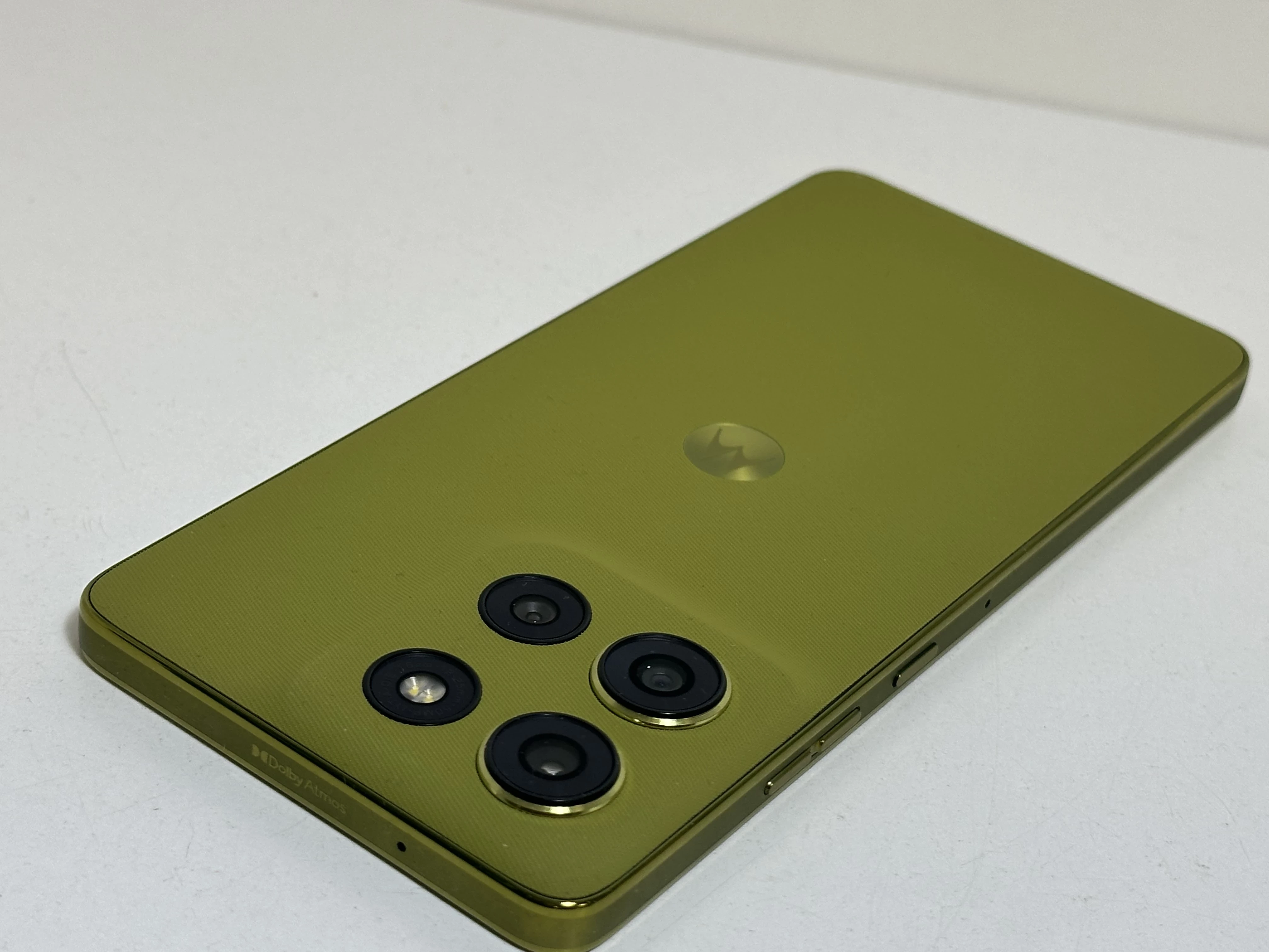 telefon-motorola-g86-5g-8gb256gb-jak-nowa-przekatna-ekranu-667