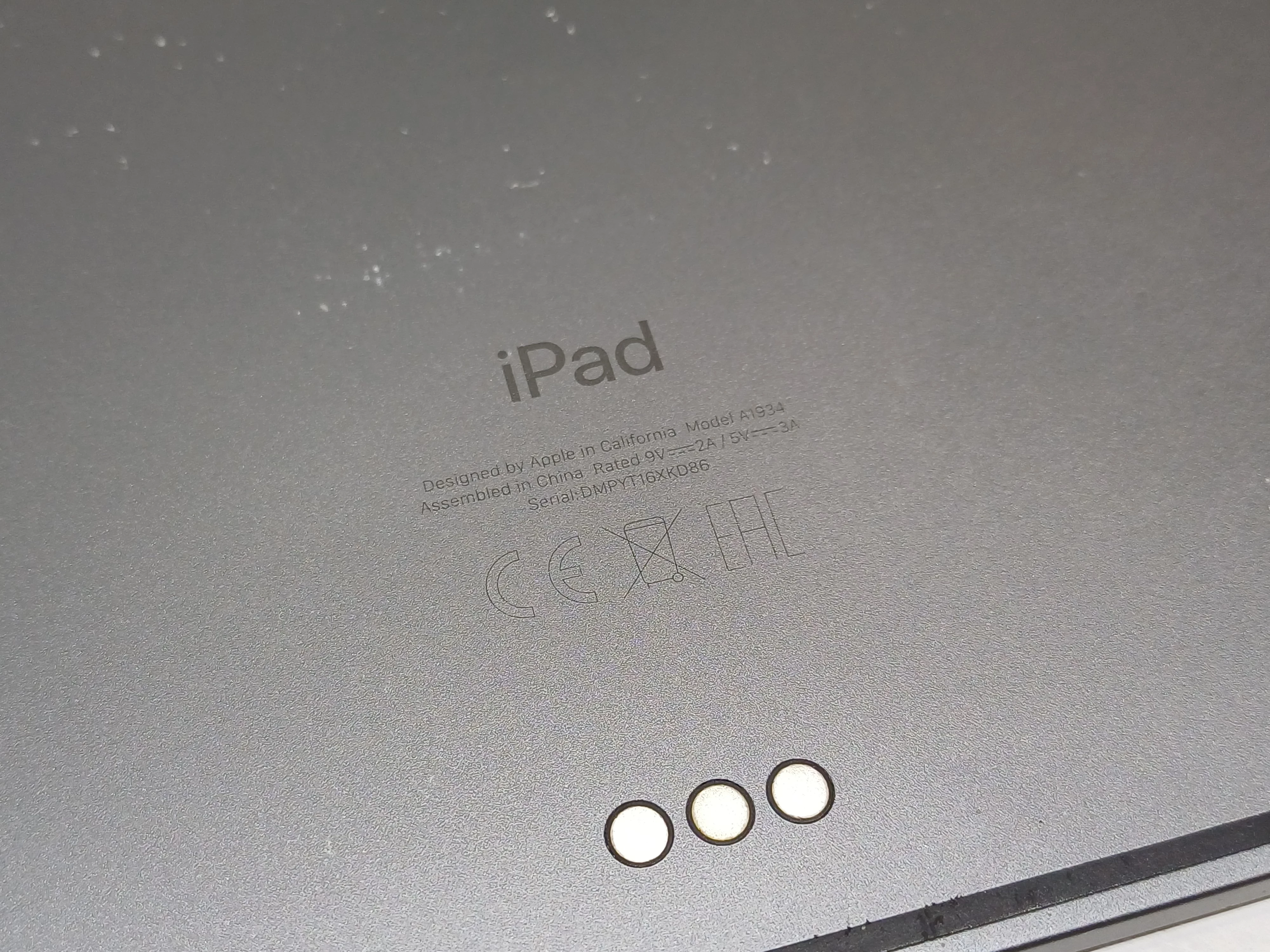 tablet-ipad-11-pro-cellular-4256gb-a1934-bat87-w-etui-przekatna-ekranu-1100