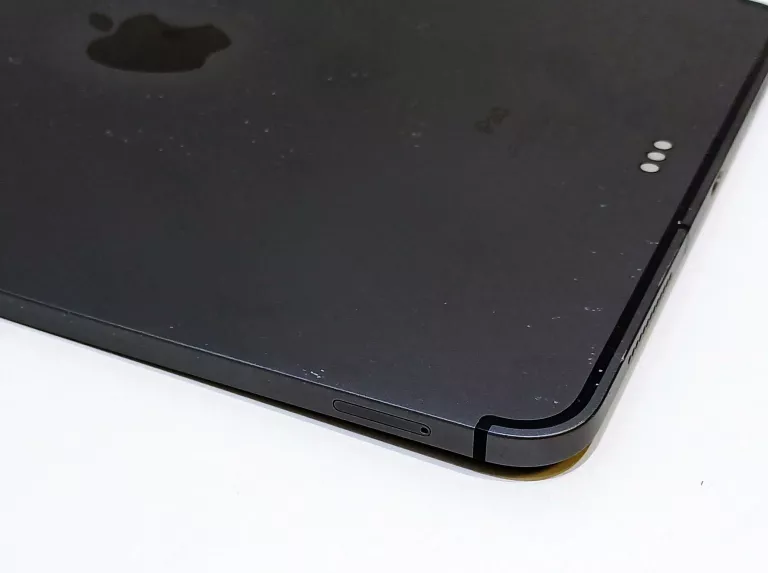 tablet-ipad-11-pro-cellular-4256gb-a1934-bat87-w-etui-wbudowana-pamiec-202869-214185