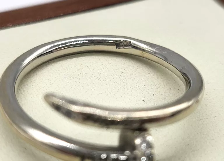 niespotykany-zloty-pierscionek-585378g-biale-zloto-marka-248811-1944500