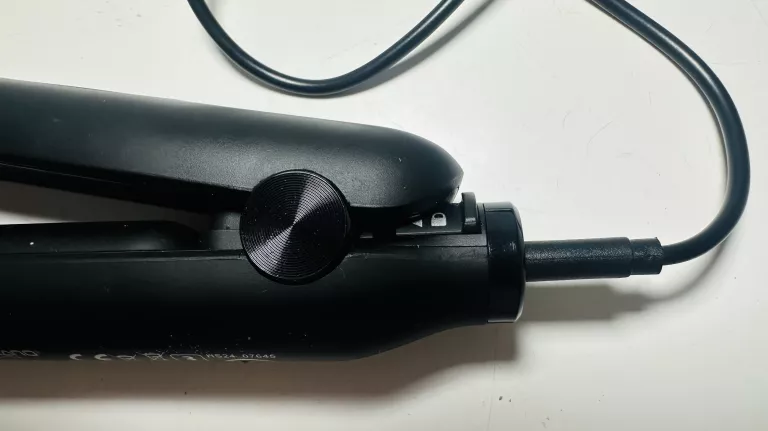 prostownica-bezprzewodowa-ambiano-haarglatter-hs24-typ-203601-217513