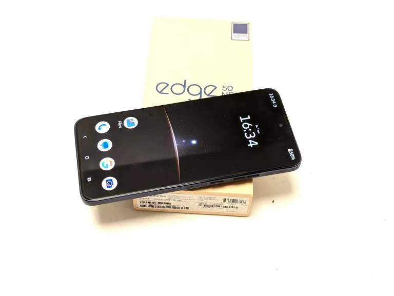telefon-motorola-edge-50-neo-12512-stan-11323-2