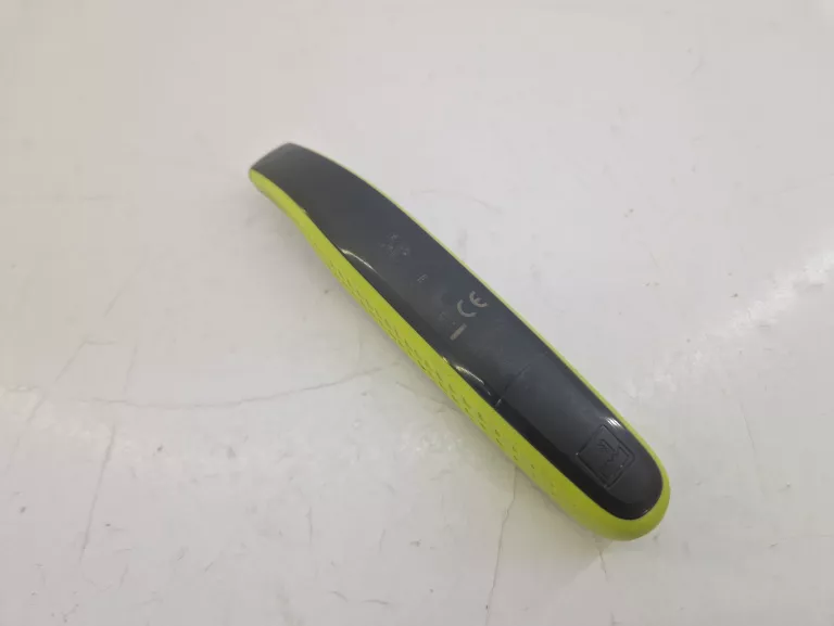 trymer-do-brody-philips-oneblade-qp2620-lad-stan-11323-2