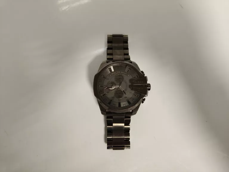 zegarek-meski-diesel-dz-4282-mega-chief-ean-gtin-0698615110681