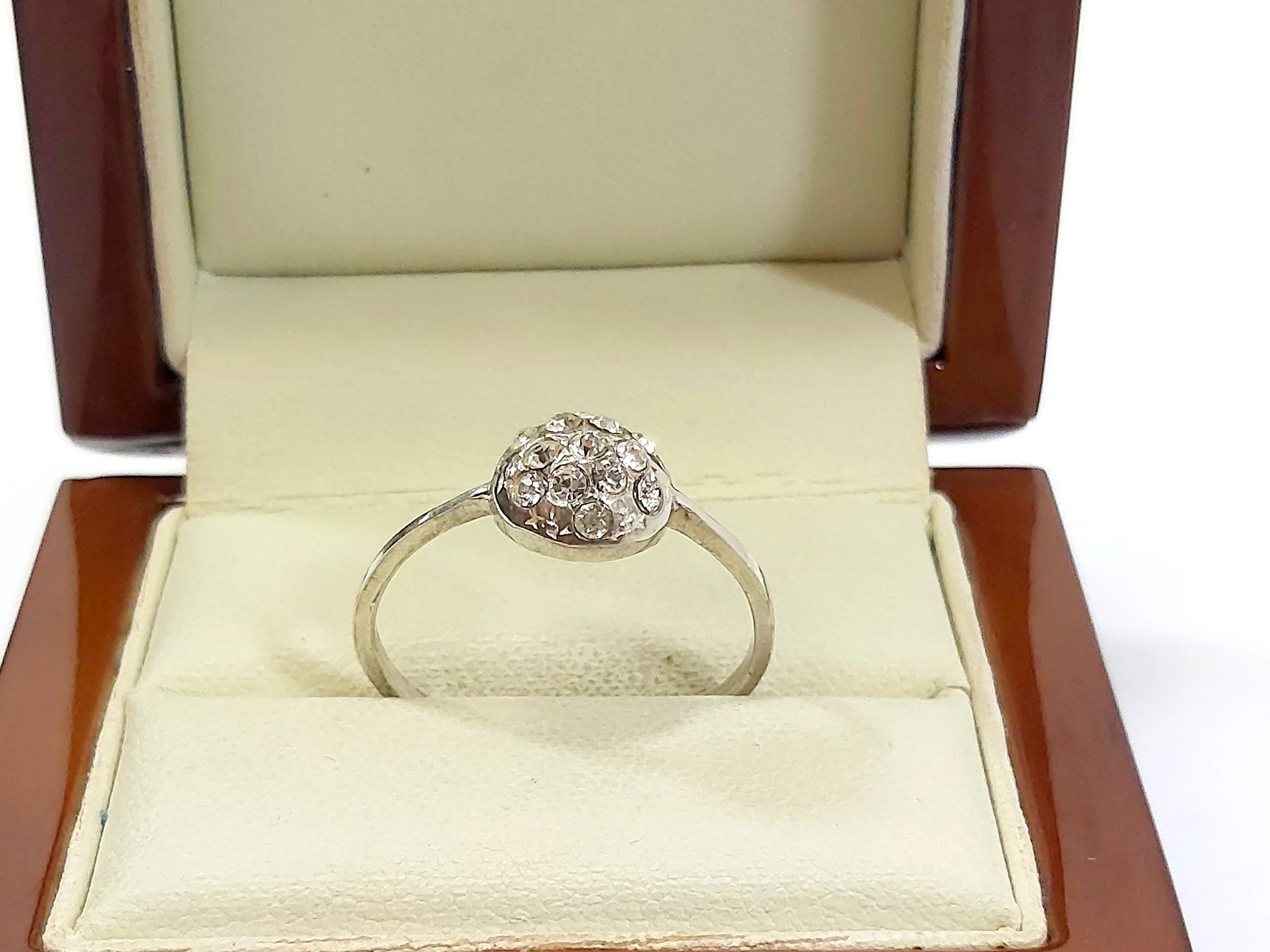 blyszczacy-srebrny-pierscionek-proby-925-rozmiar-20-mickiewicza-1-nidzica