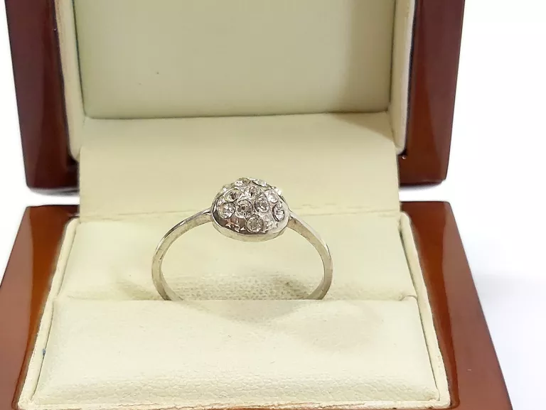 blyszczacy-srebrny-pierscionek-proby-925-rozmiar-20-mickiewicza-1-nidzica