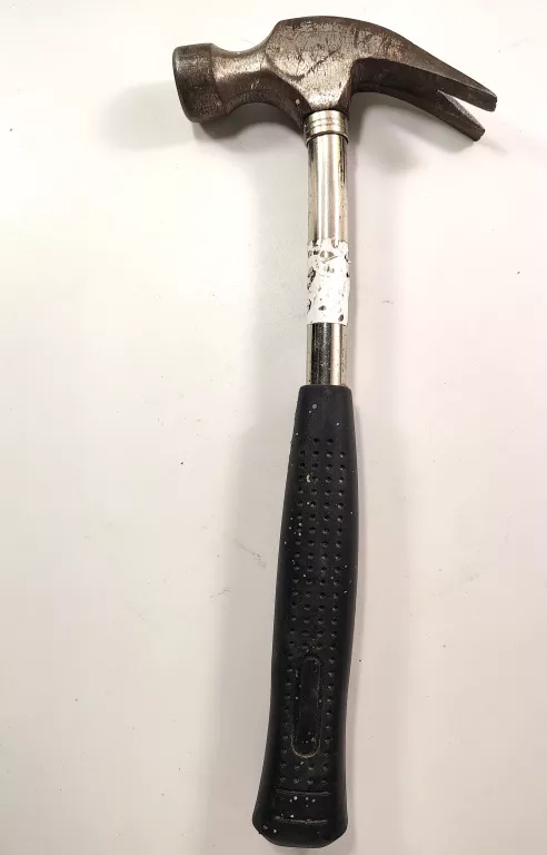 mocny-mlotek-ciesielski-dekarski-szewski-stalowy-z-zebami-raczka-metal-25c-ean-gtin-5904238412633