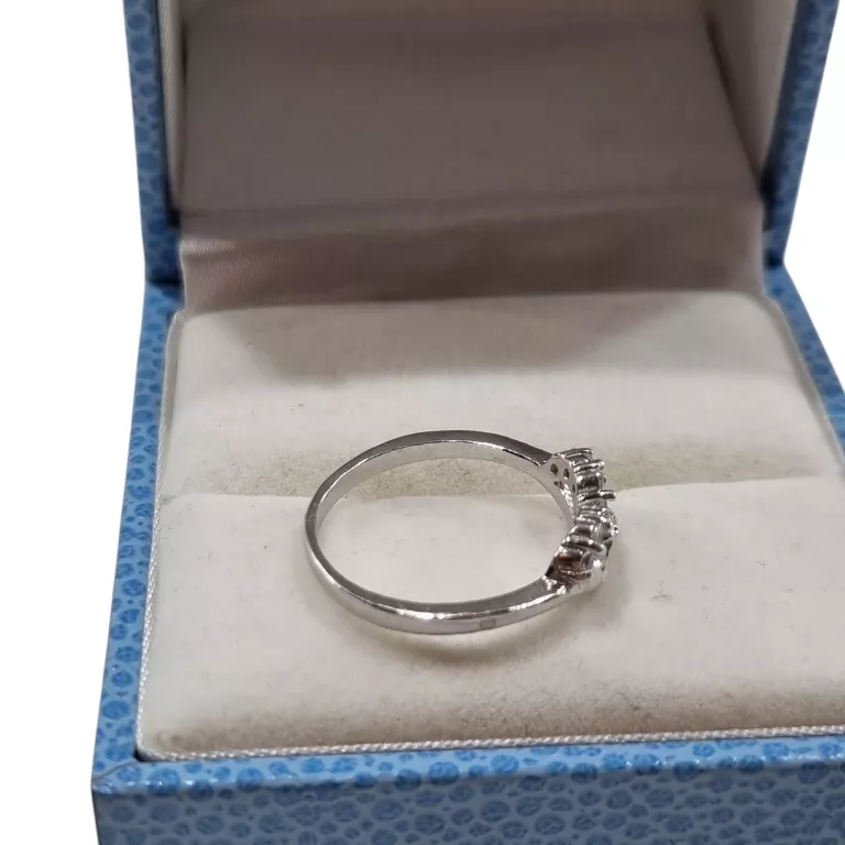 srebrny-pierscionek-214g-925-material-15835-4