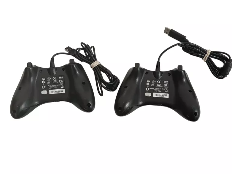 konsola-xbox-360-e-250gb-zestaw-z-dwoma-przewodowymi-padami-i-3-grami-stan-11323-2