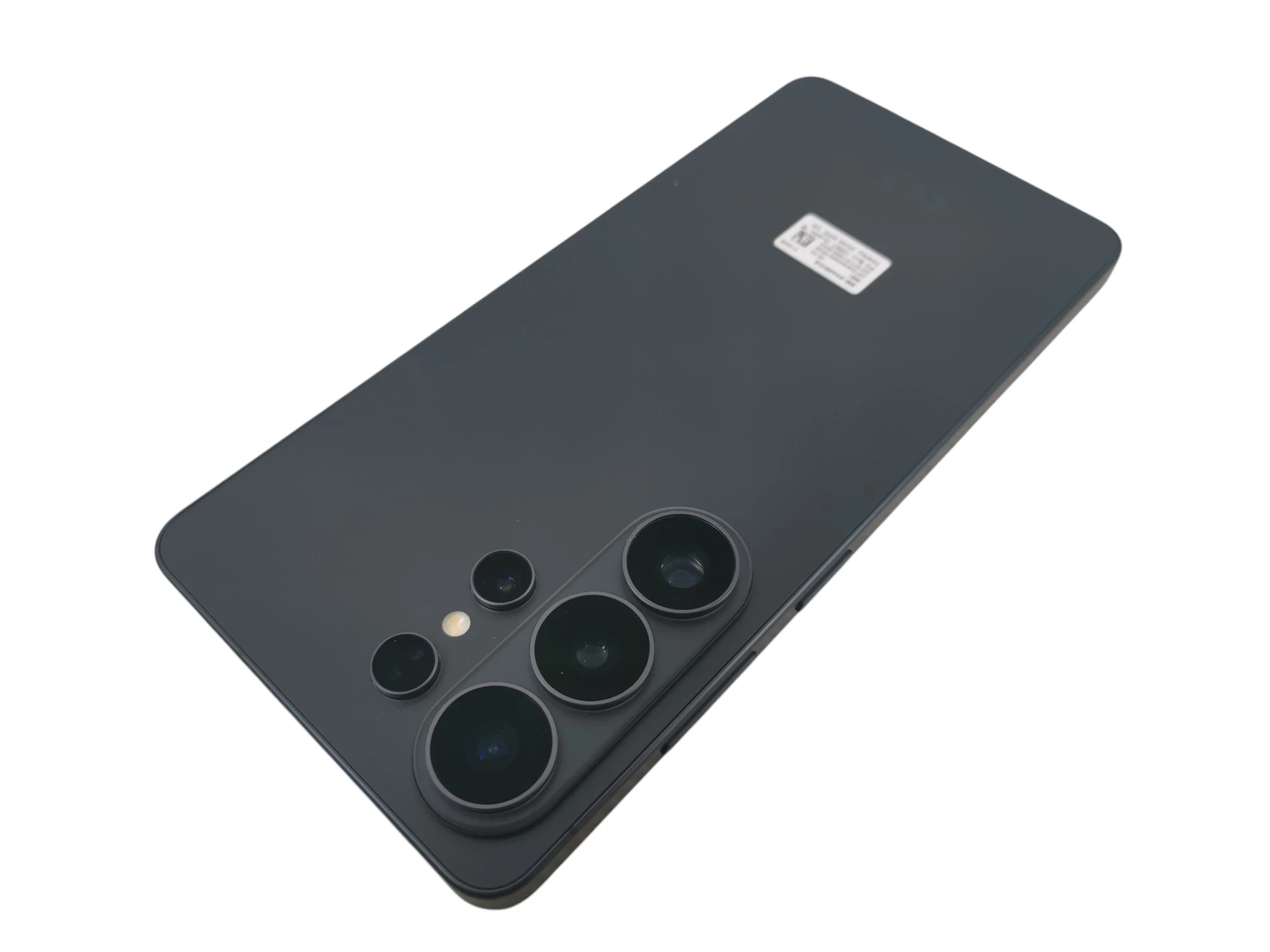 telefon-samsung-s26-ultra-12512-gb-igla-ean-gtin-8806097827177