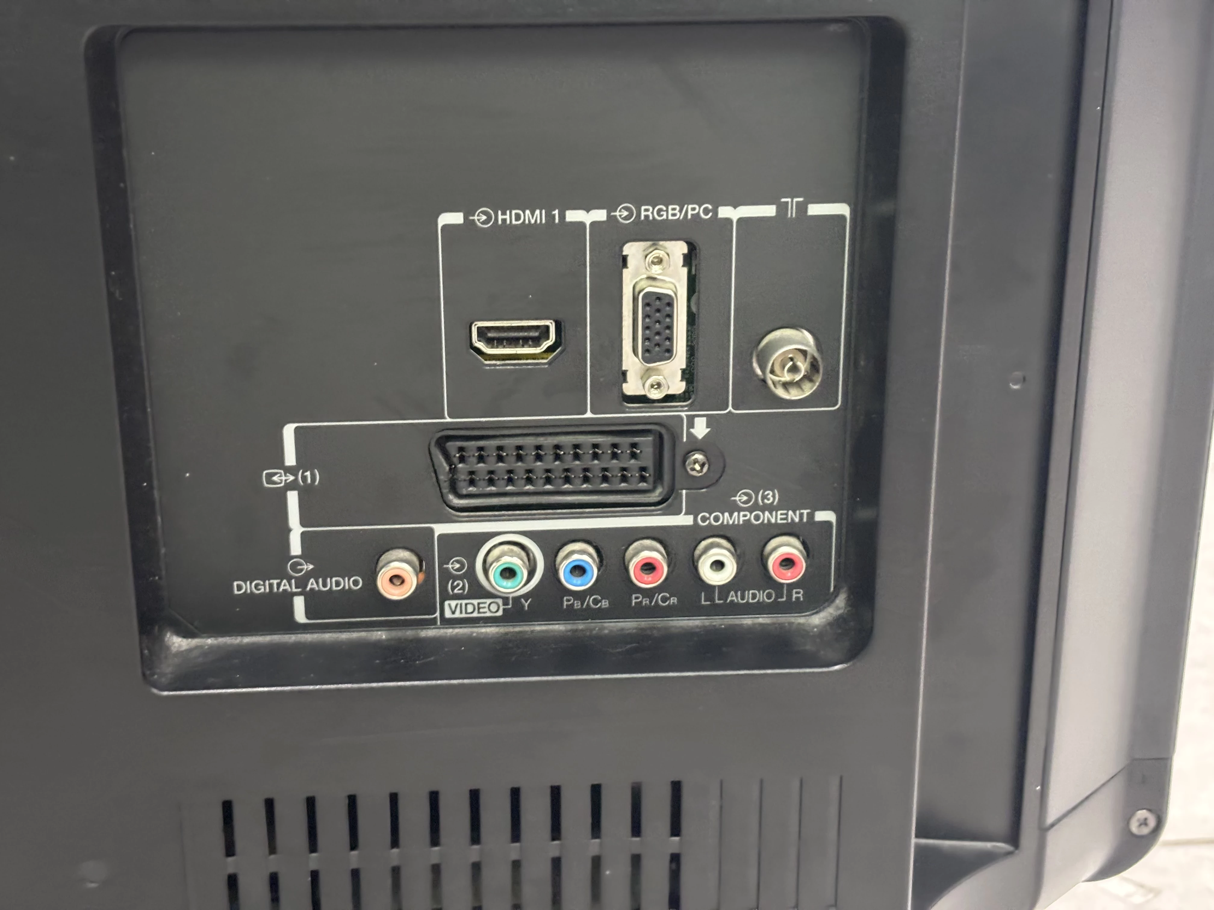 telewizor-toshiba-32w2333d-pilot-ean-gtin-5900496526167