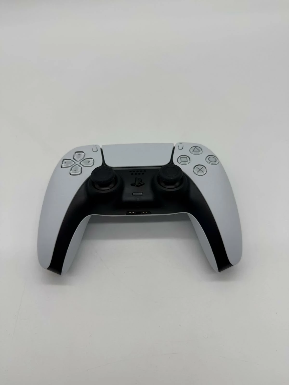 konsola-sony-playstation-5-slim-cfi-2116-1tb-pad-gra-bdb-stan-zawiera-baterie-250685-2006717