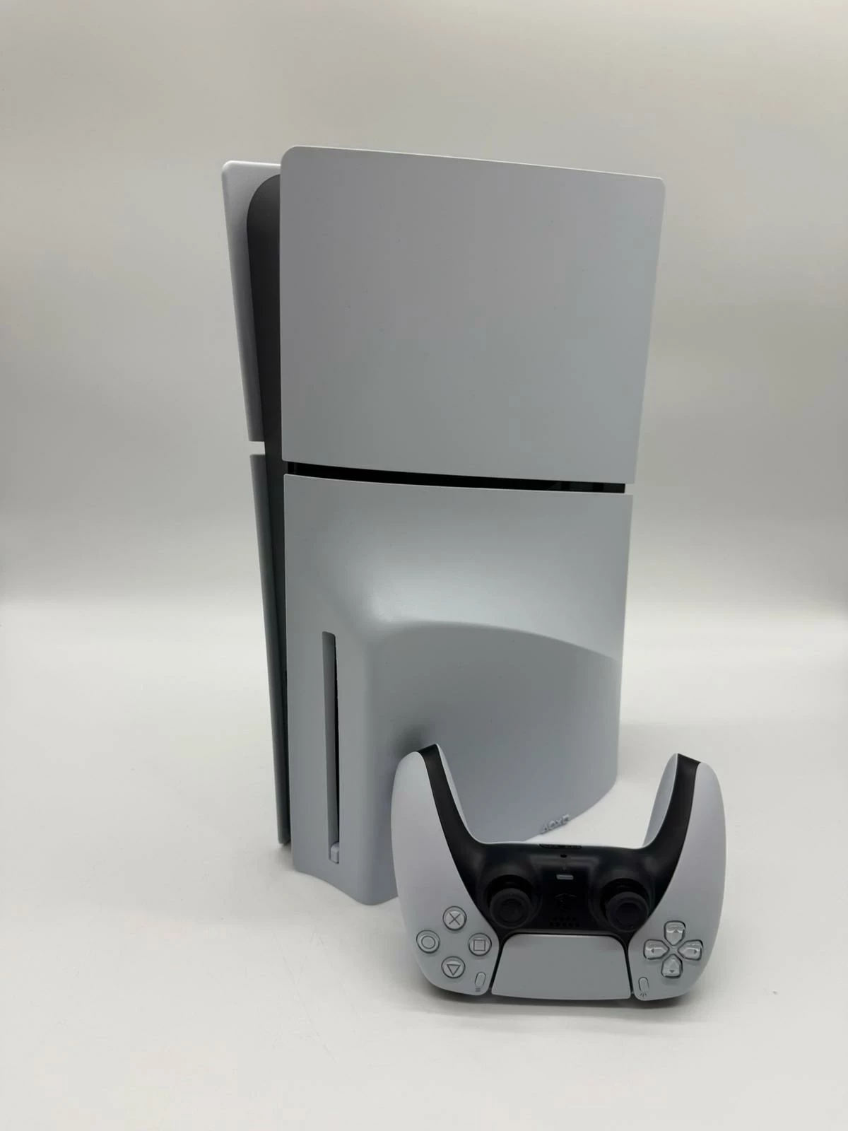 konsola-sony-playstation-5-slim-cfi-2116-1tb-pad-gra-bdb-stan-ean-gtin-0711719020172