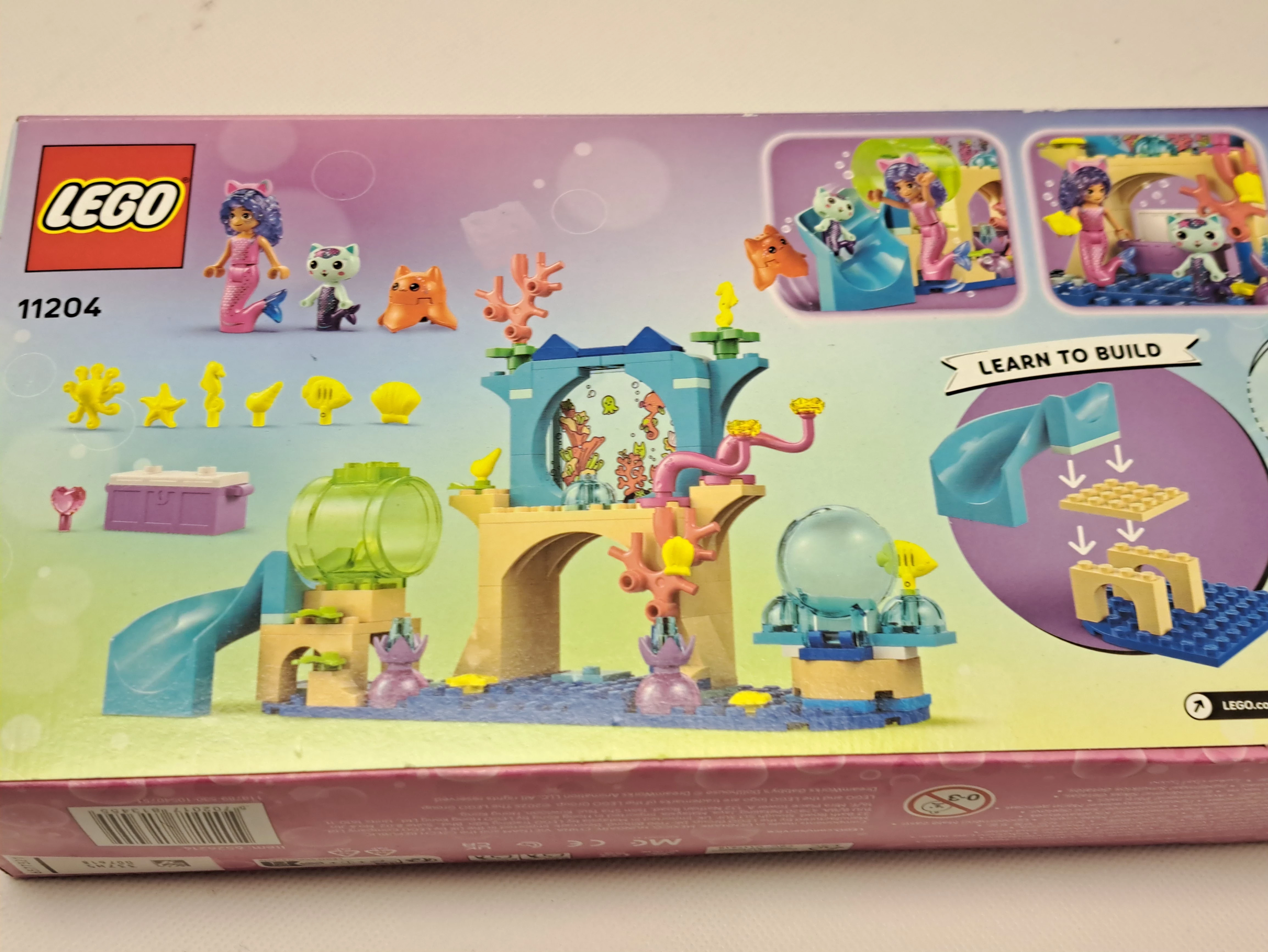 klocki-lego-11204-koci-domek-gabi-podwodna-przygoda-syrenki-gabi-nazwa-zestawu-domek-dla-lalek-gabby-11204-gabbys-mermaid-aquarium-adventure