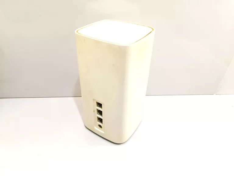 router-huawei-5g-h122-373opis-stan-11323-2