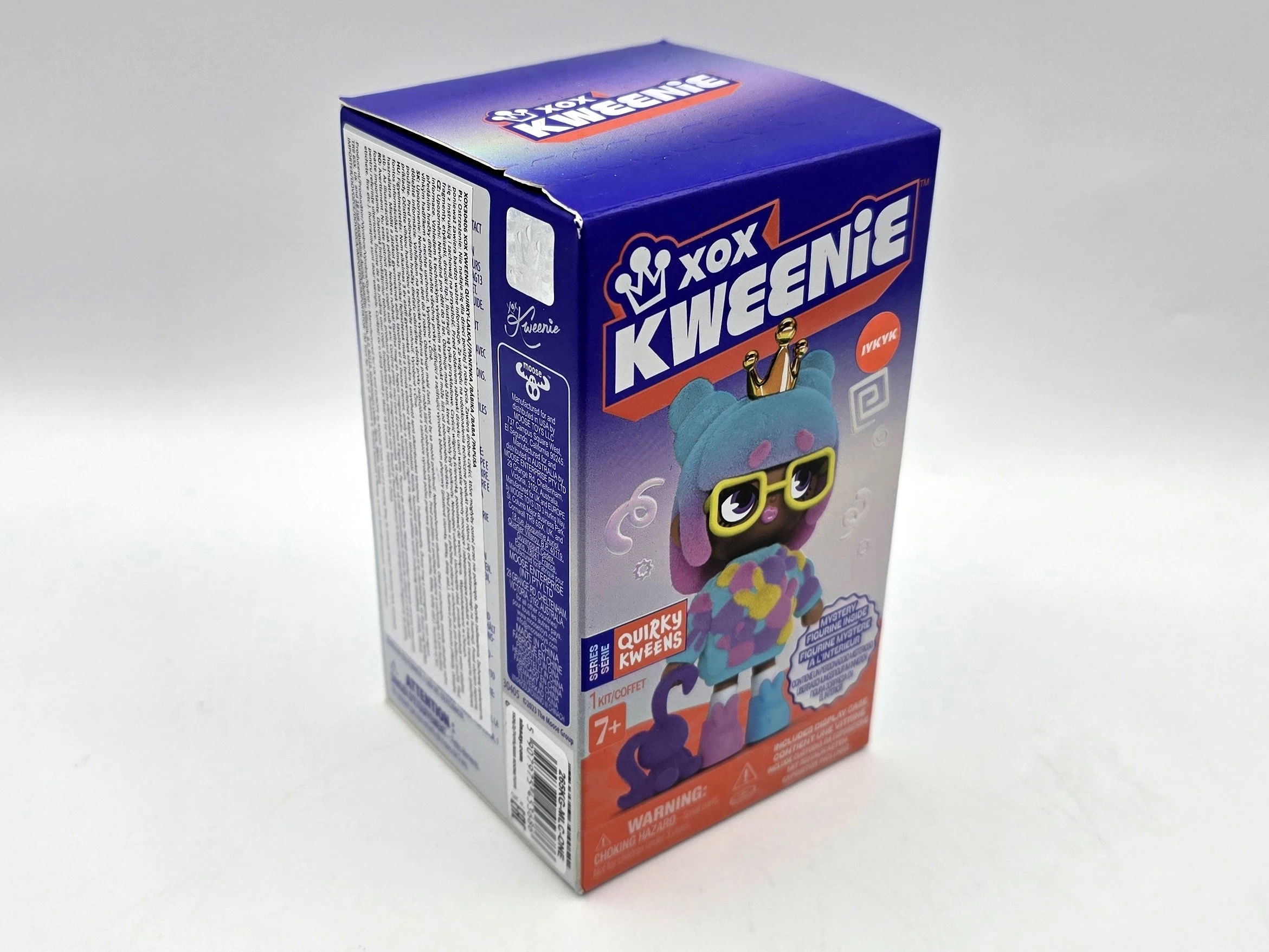 figurka-xox-kweenie-quirky-mystery-fearless-kweens-lalka-niespodzianka-box-stan-11323-2