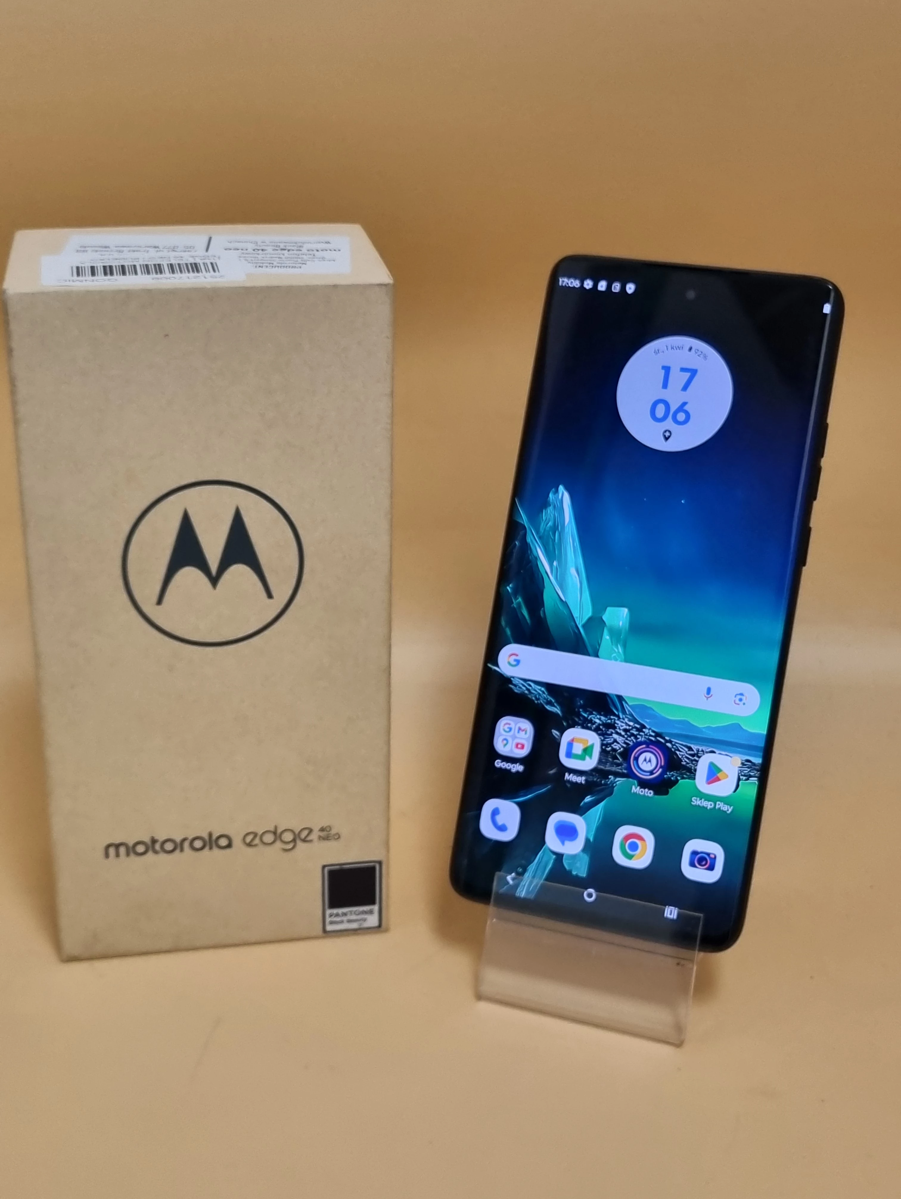 telefon-motorola-edge-40-neo-12256gb-jozefczaka-4-bytom