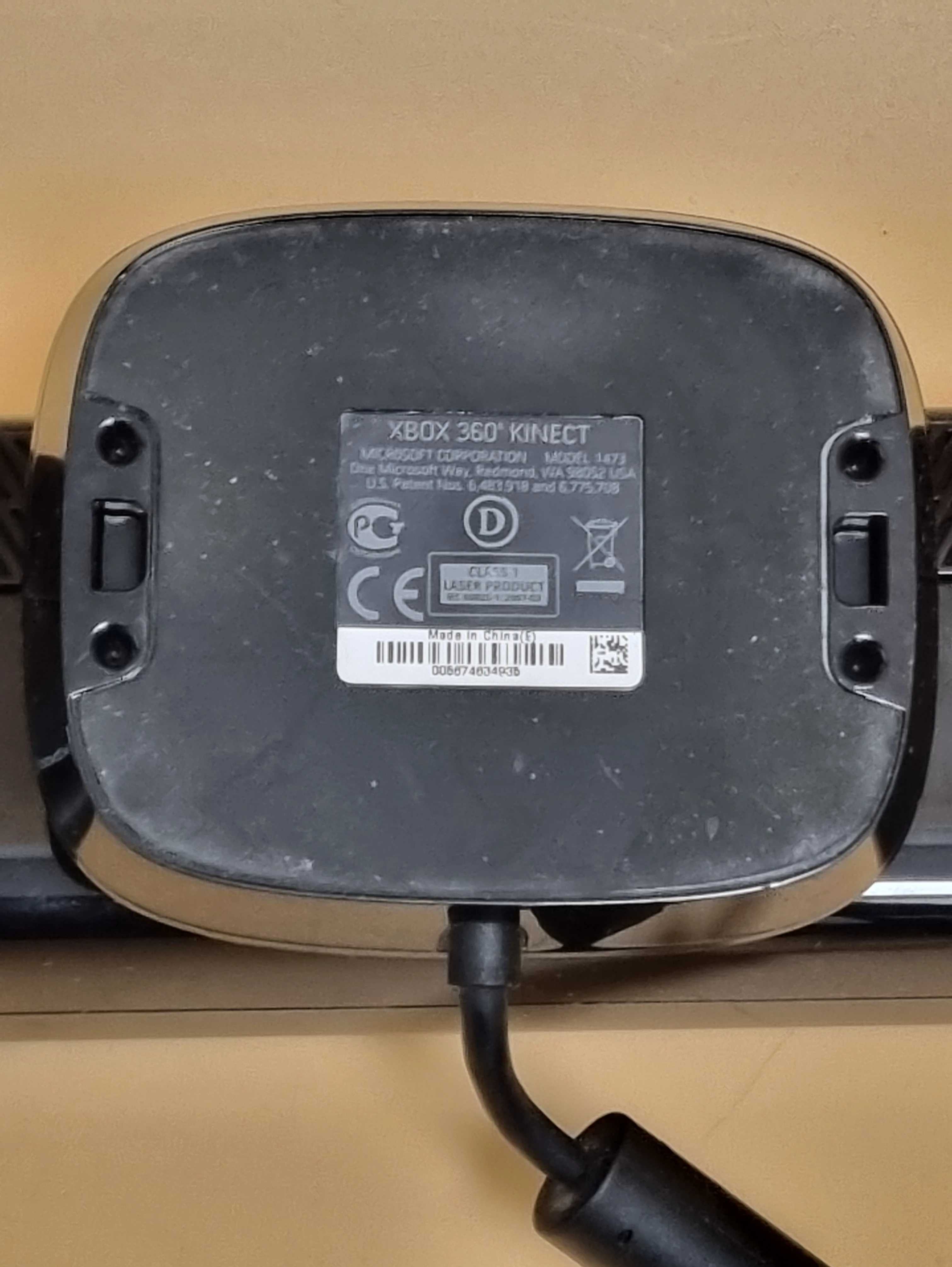 kinect-xbox360-1473-waga-produktu-z-opakowaniem-jednostkowym-3000