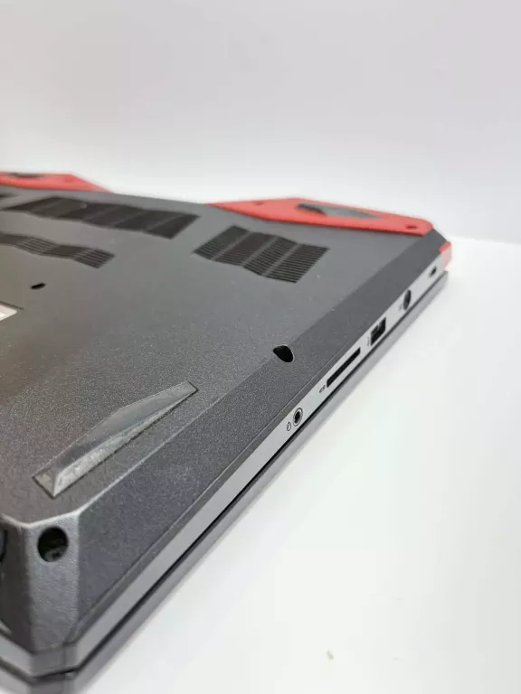 laptop-aceraspirevx-516gb-ram1tbnvida-geforce-gtx1050intel-core-i5-730-liczba-rdzeni-procesora-4329-9