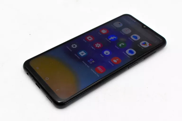 telefon-samsung-galaxy-m23-5g-4gb128gb-skaza-ean-gtin-8806094182323