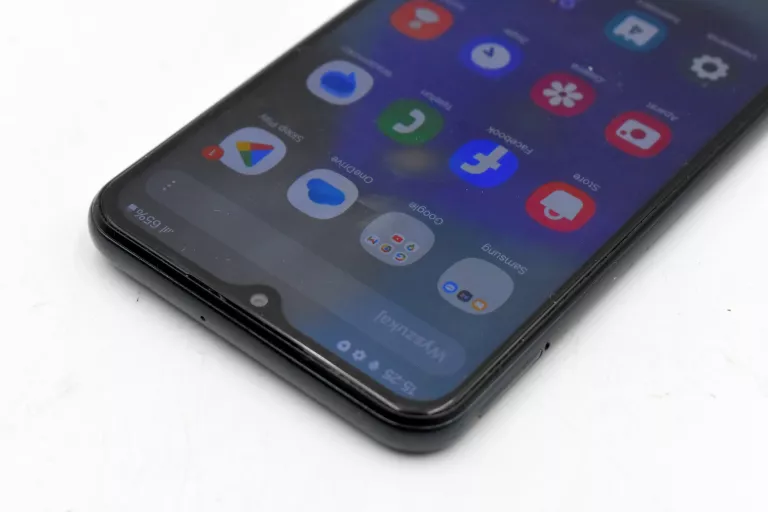 telefon-samsung-galaxy-m23-5g-4gb128gb-skaza-stan-11323-2