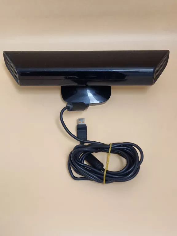 kinect-xbox360-1473-model-1414