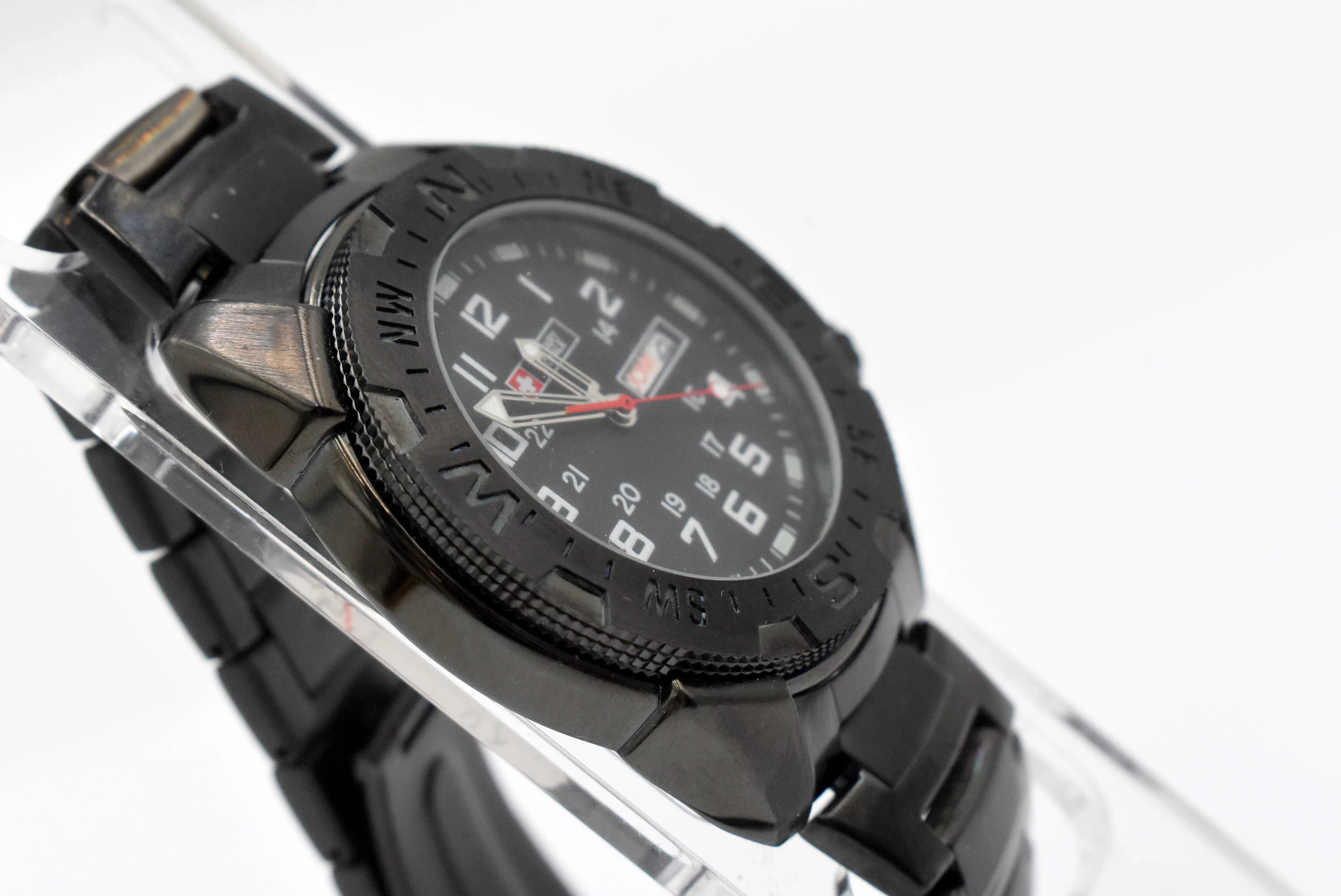 zegarek-military-royale-czarny-rodzaj-129220-1