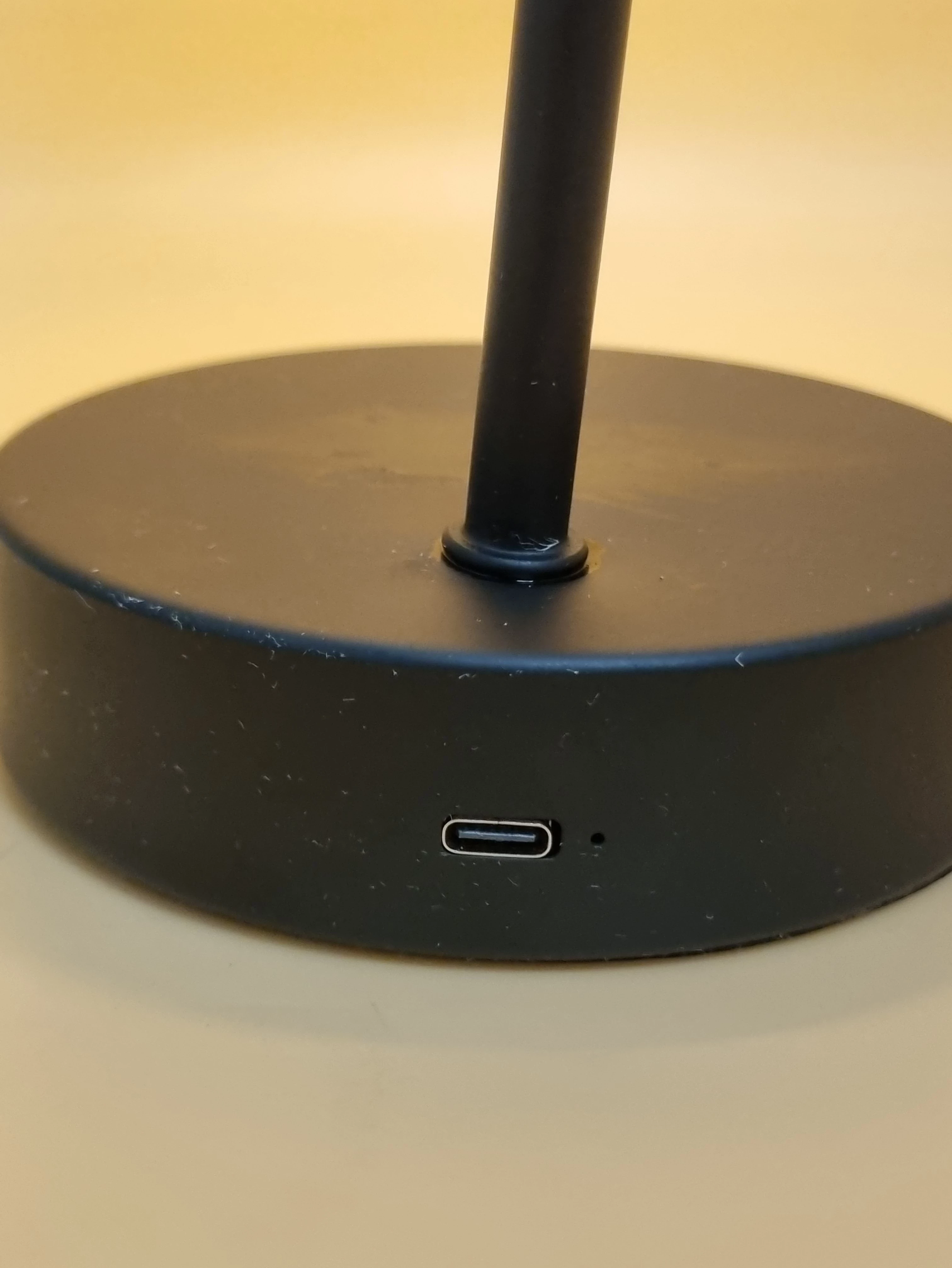 lampka-biurkowa-action-jr-188-ean-gtin-8718964209057