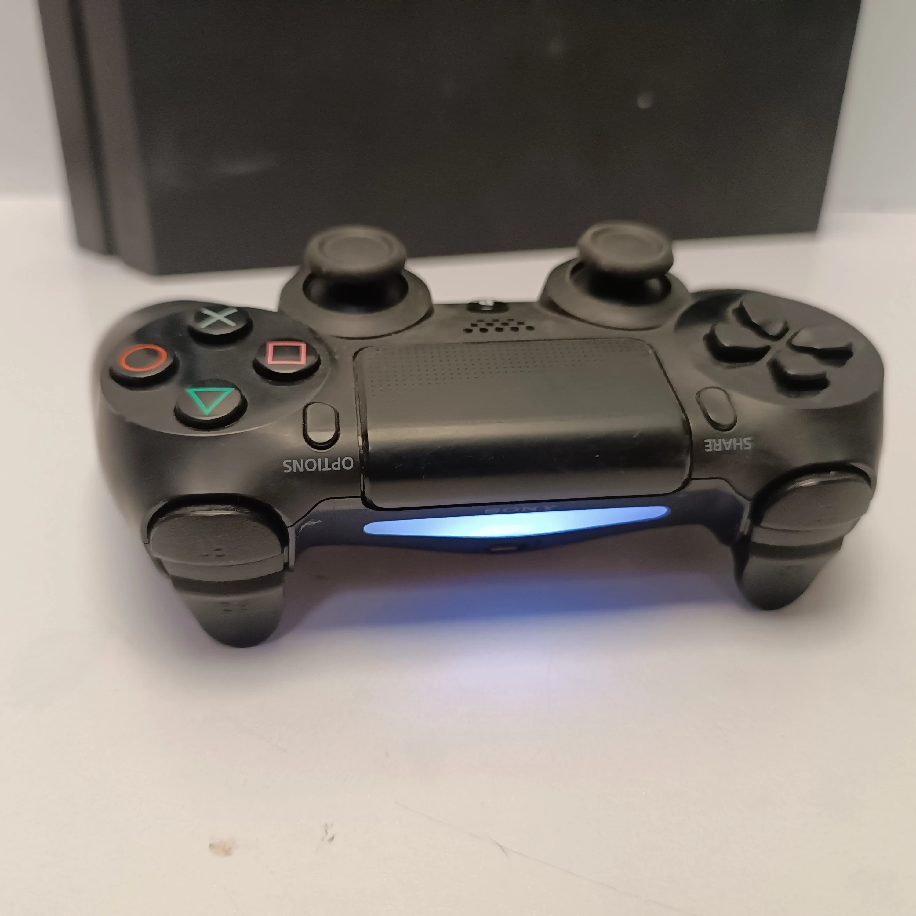 konsola-ps4-cuh-1216b-wersja-130590-1