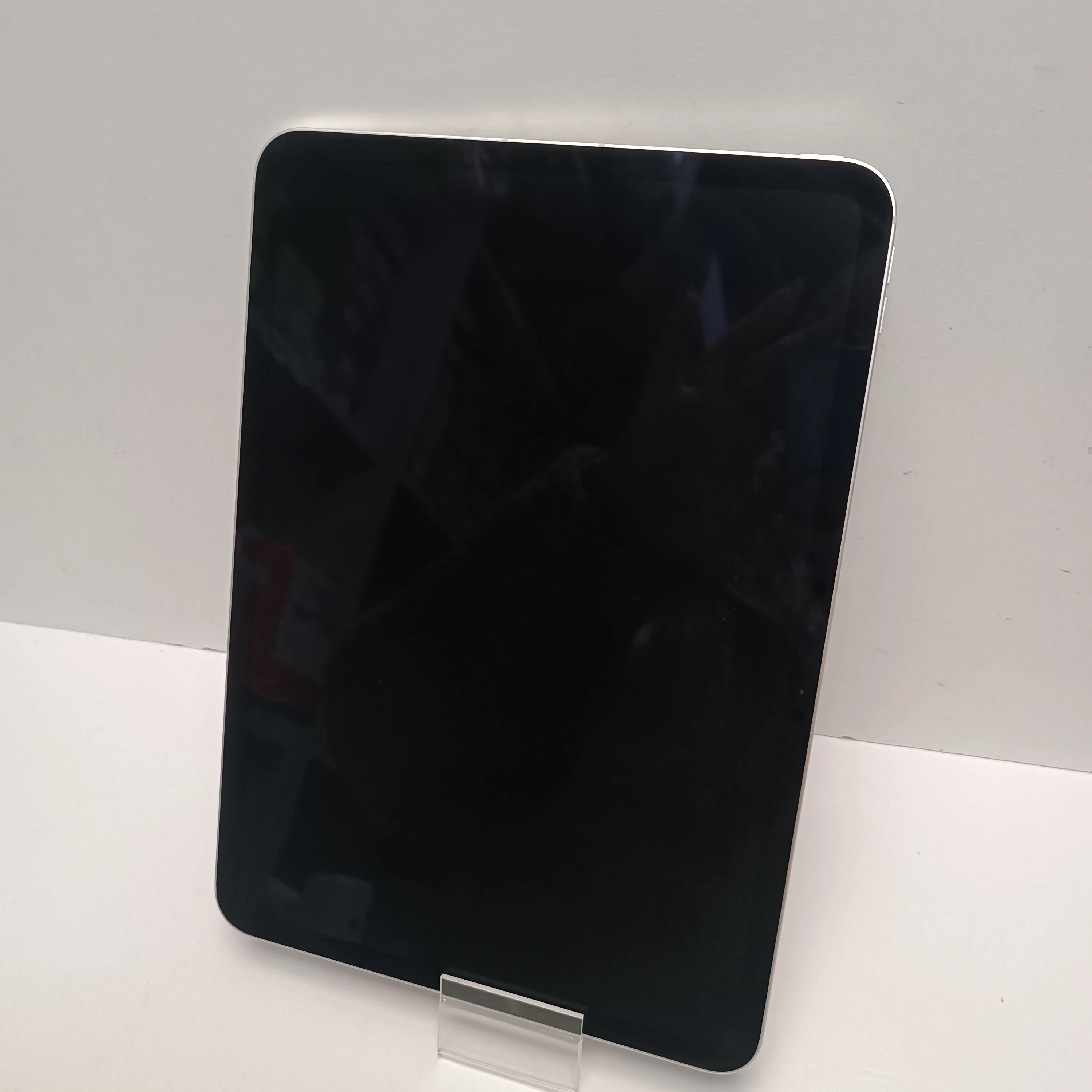 tablet-ipad-pro-11-m4-a2837-mvw23hca-256gb-bateria-100-przekatna-ekranu-1100