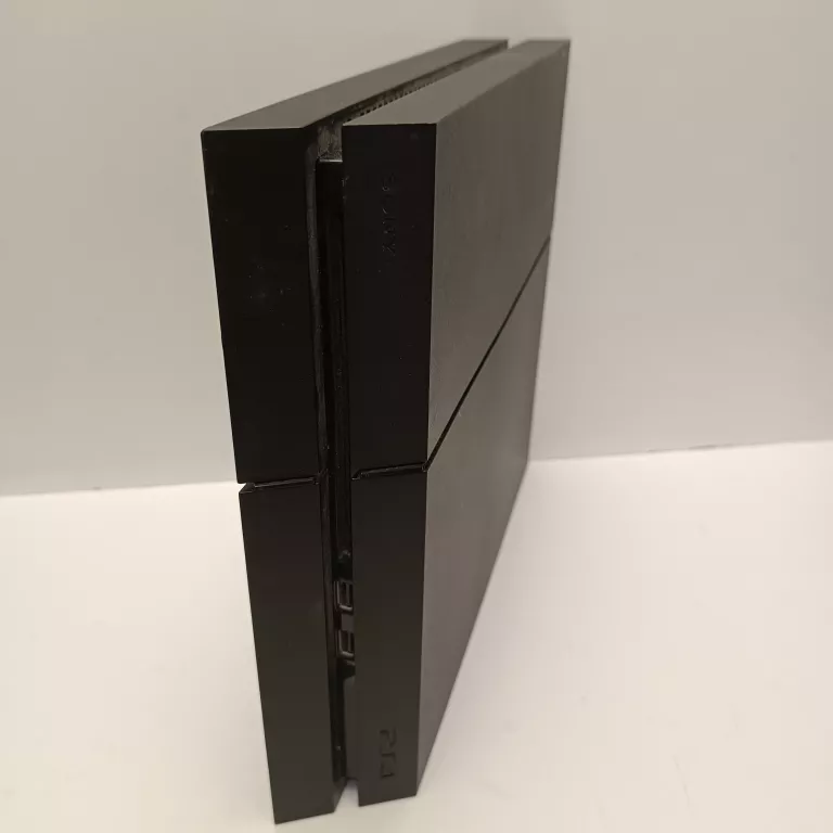 konsola-ps4-cuh-1216b-gry-w-zestawie-205998-225574