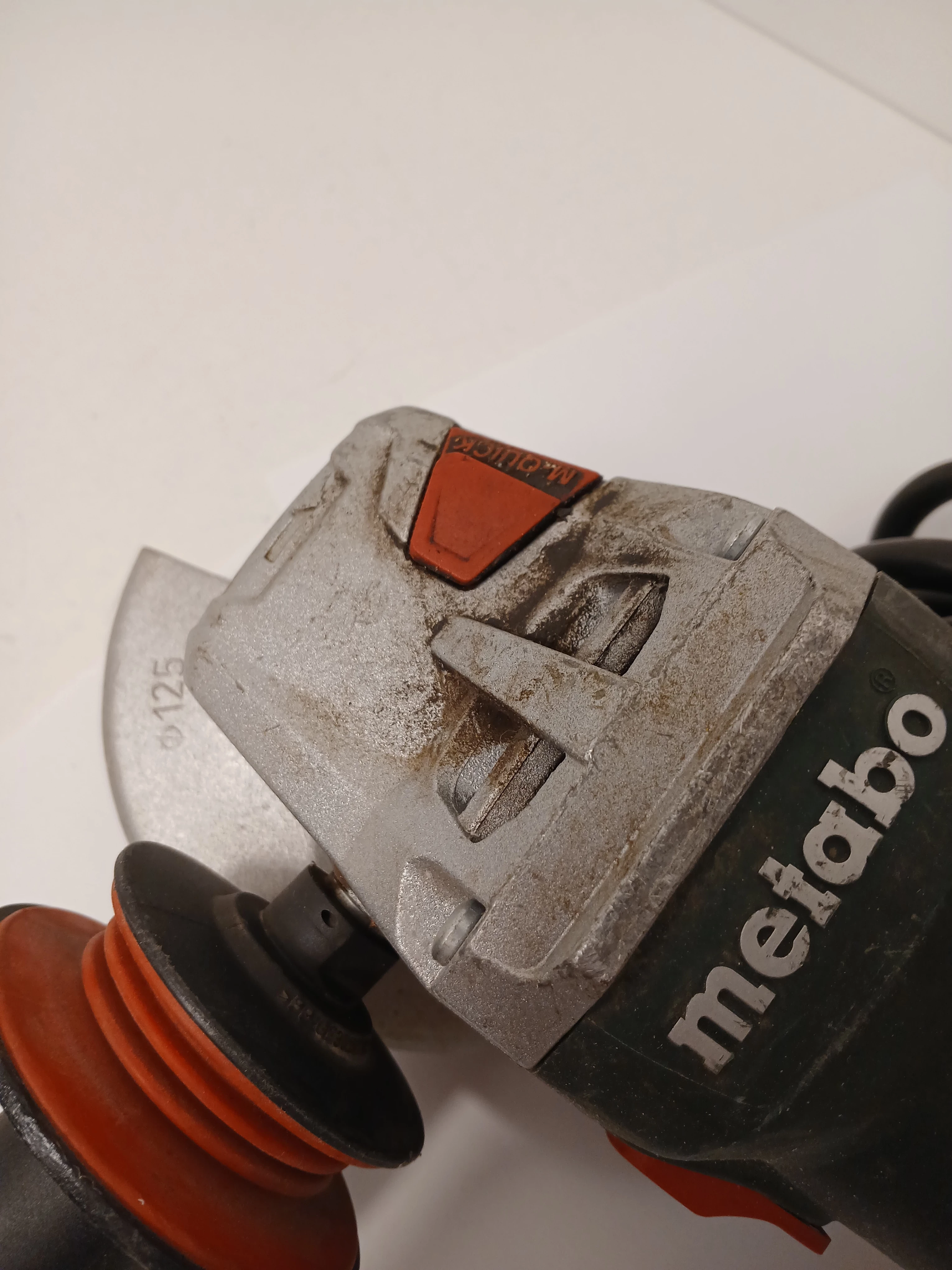 szlifierka-metabo-1550w-rodzaj-zasilania-128529-2