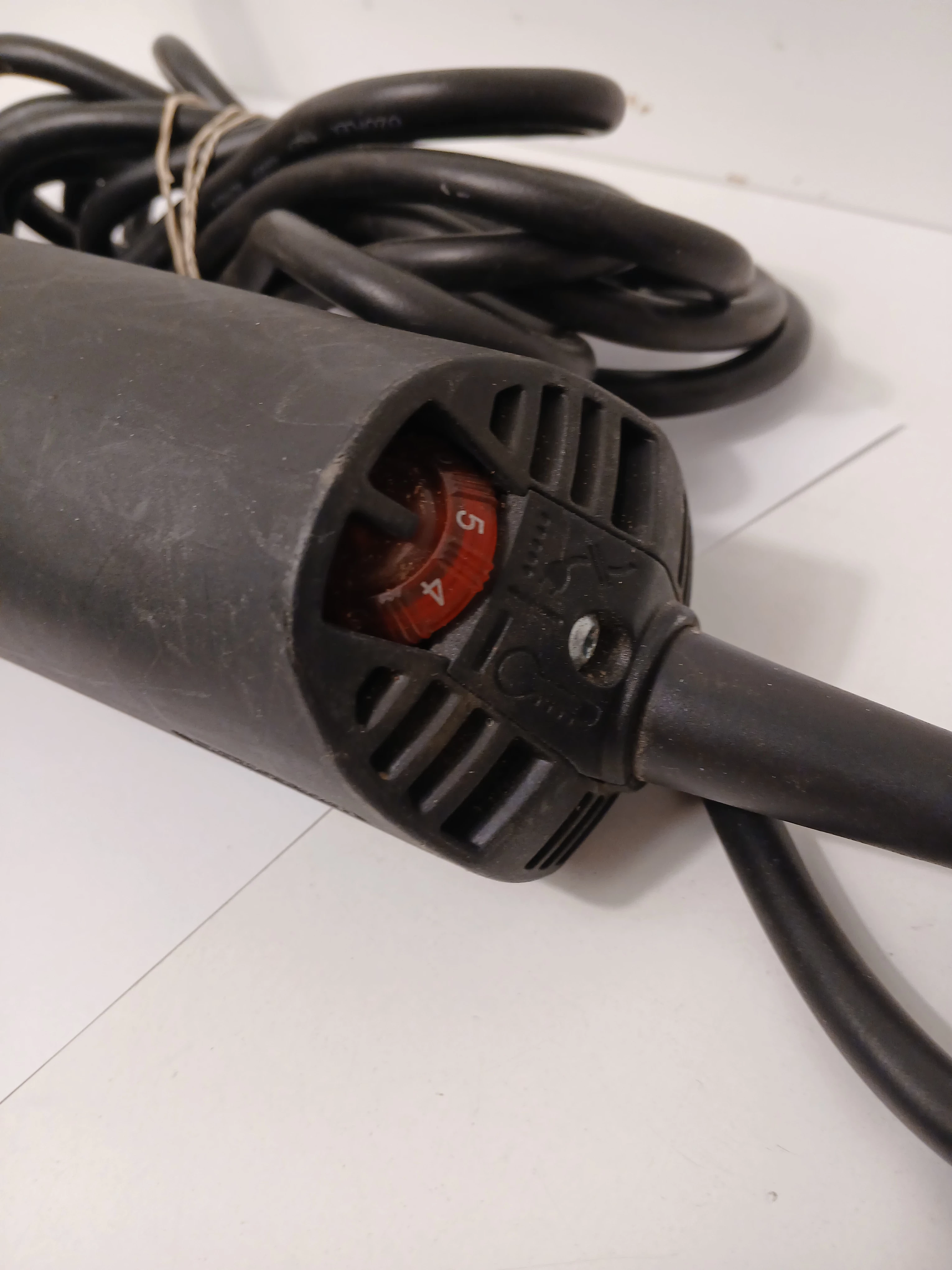 szlifierka-metabo-1550w-maksymalna-moc-155000