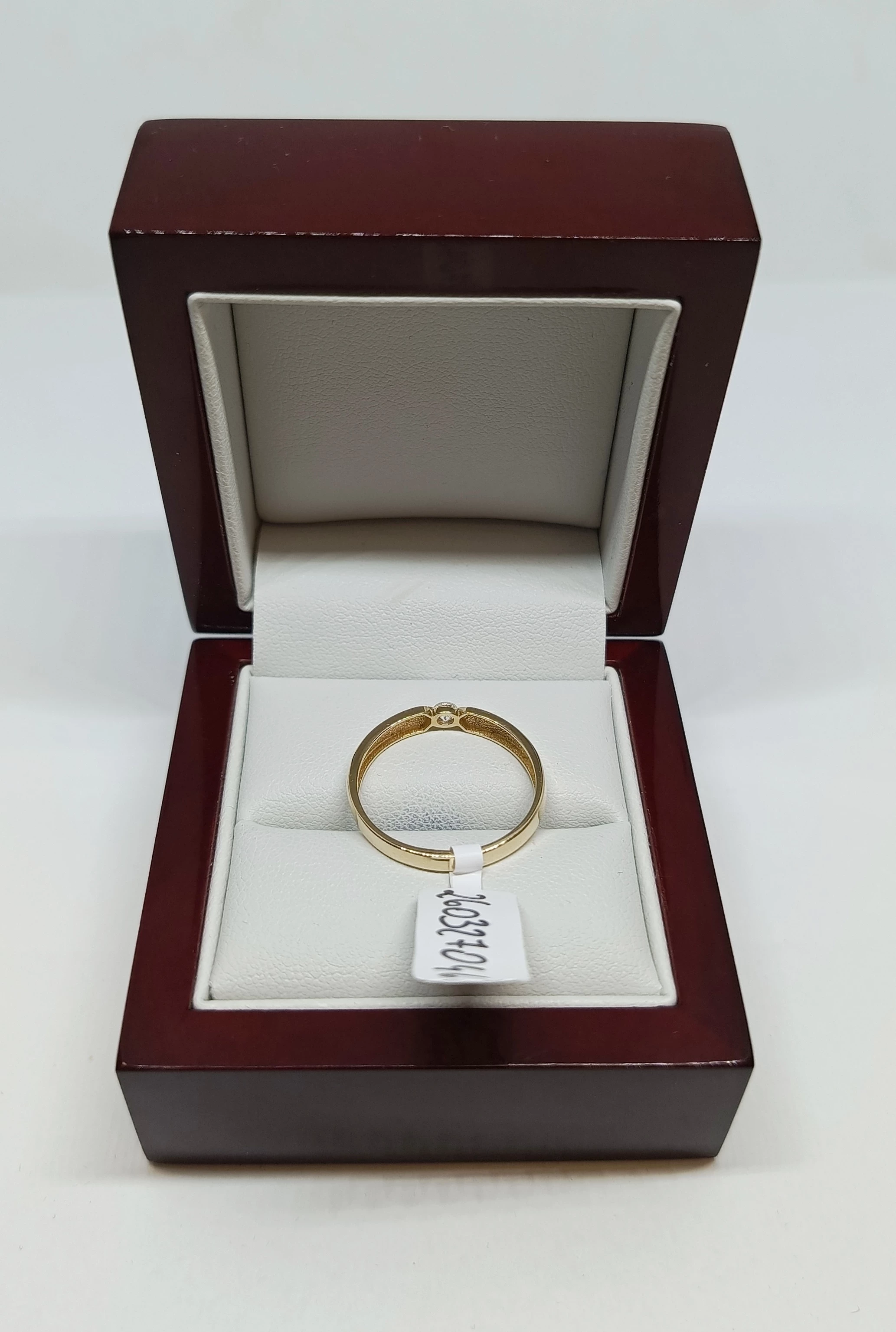 nienoszony-zloty-pierscionek-167-g-585-rodzaj-2205-2