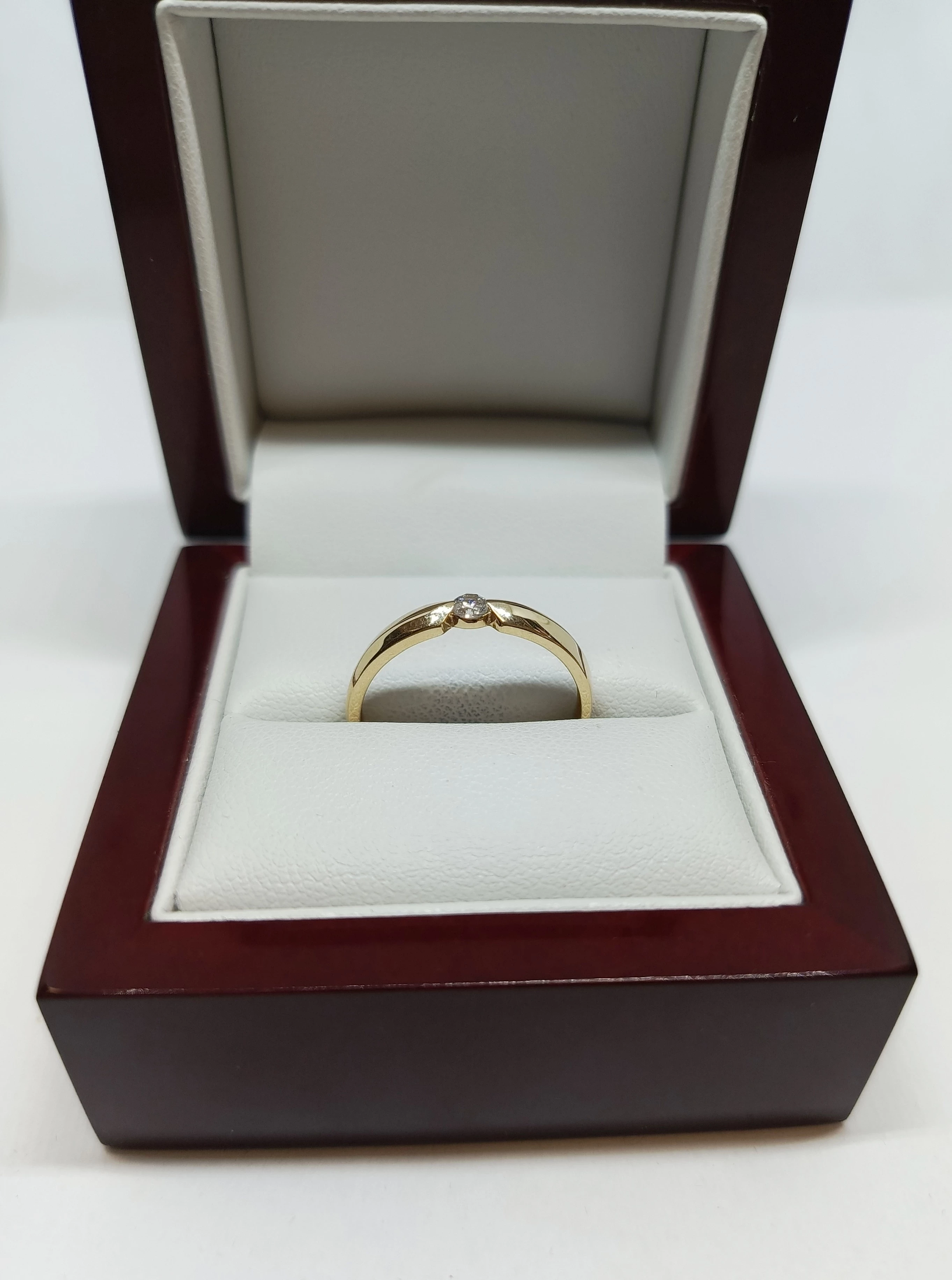 nienoszony-zloty-pierscionek-167-g-585-rozmiarsrednica-wew-mm-372-20