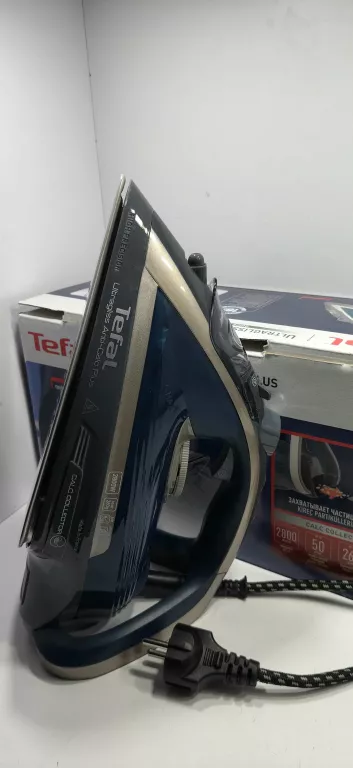 zelazko-parowe-tefal-ultragliss-plus-fv6842-2800w-ean-gtin-3121040078686