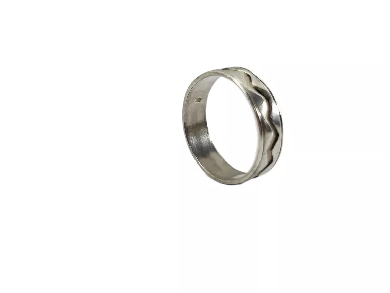 srebrna-meska-obraczka-925-ze-wzorkiem-301g-szeroka-6-mm-rozmiar-21-kod-producenta-925