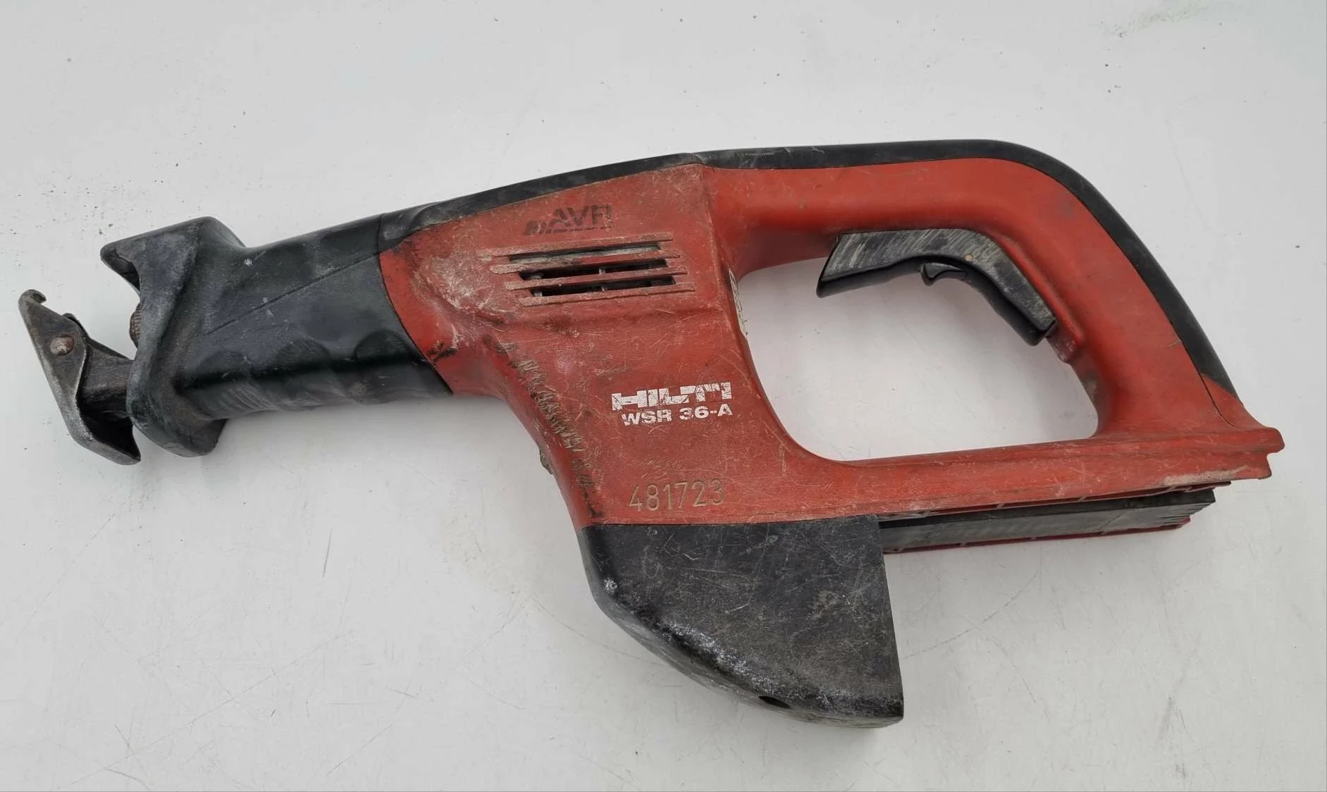 pila-szablasta-hilti-wsr-36-a01-dlugosc-skoku-3200