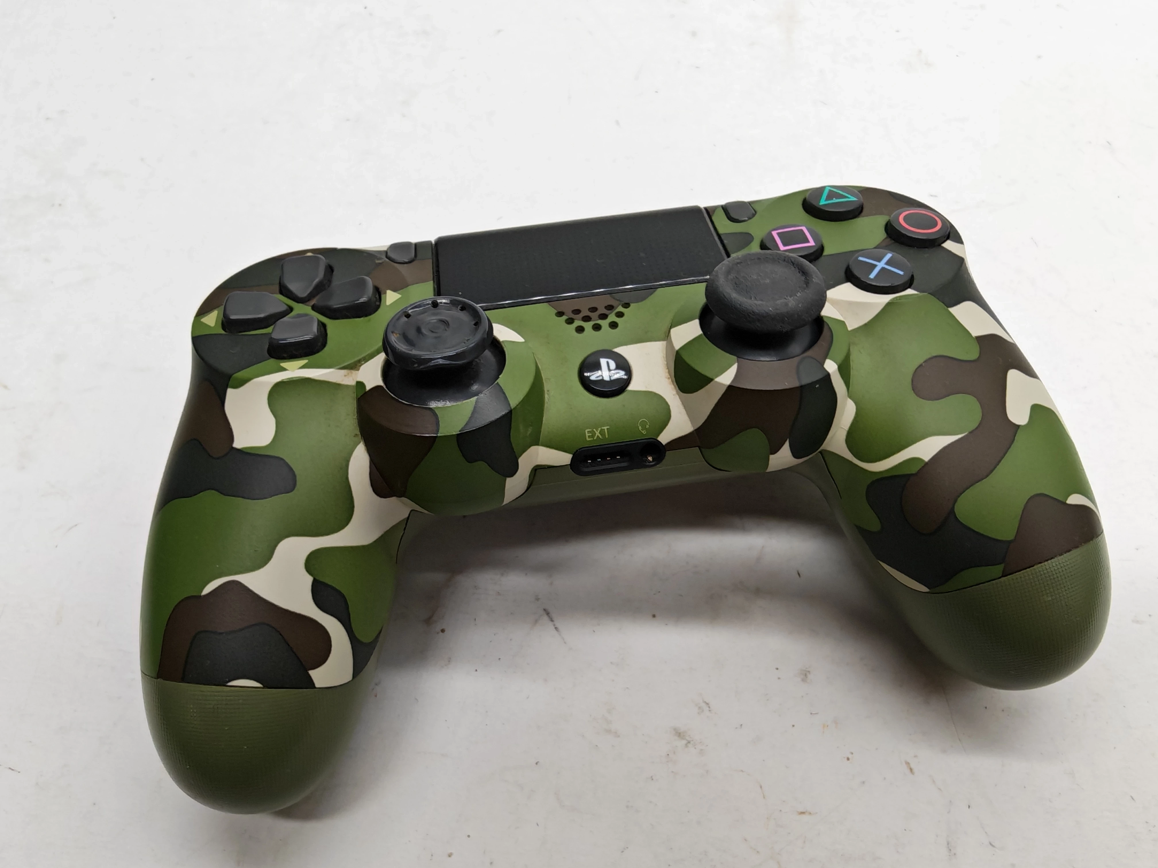 pad-bezprzewodowy-sony-moro-camuflage-cuh-zct2e-glowna-9-walbrzych-sj